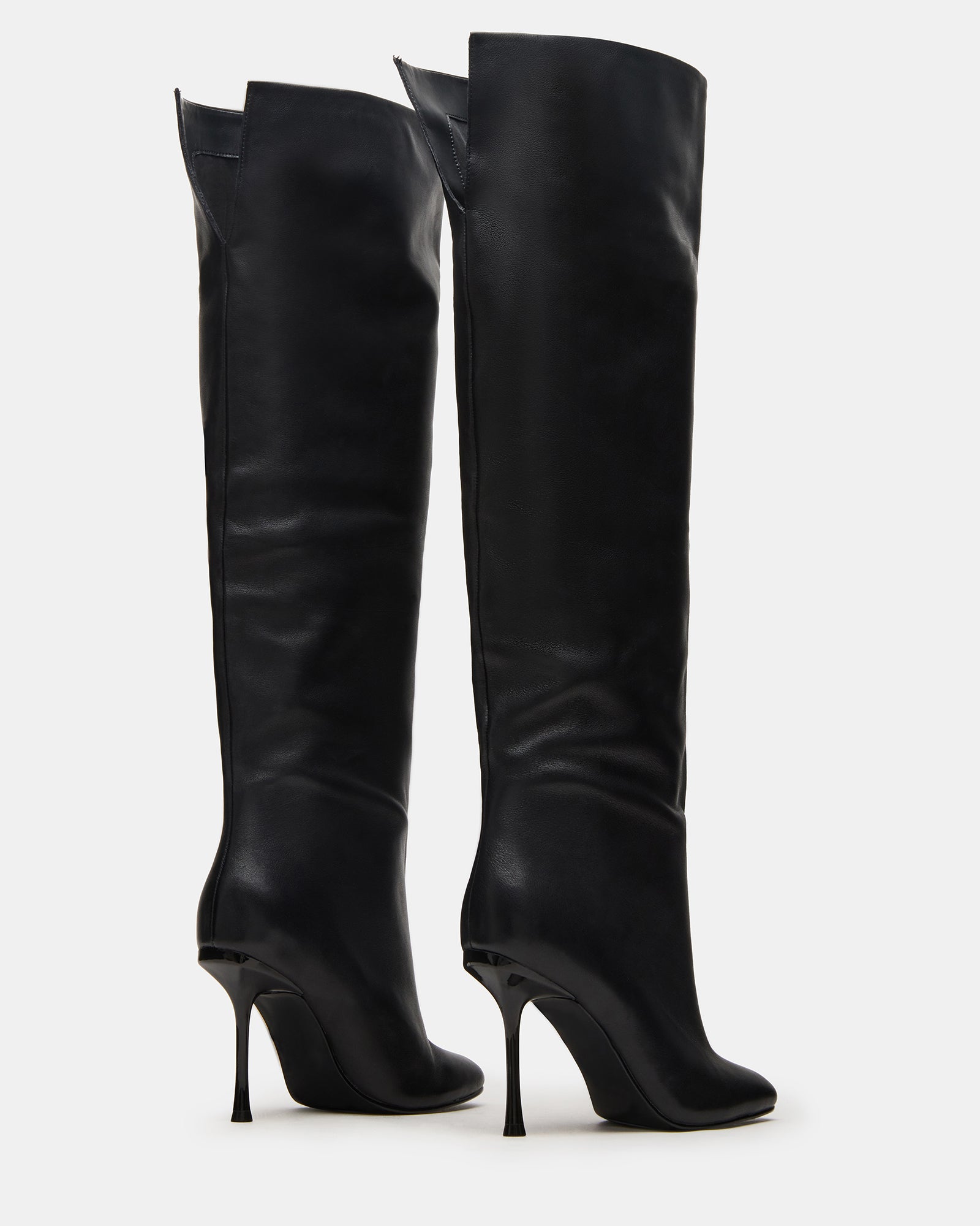 ALLURING BLACK LEATHER-Cool A Warm