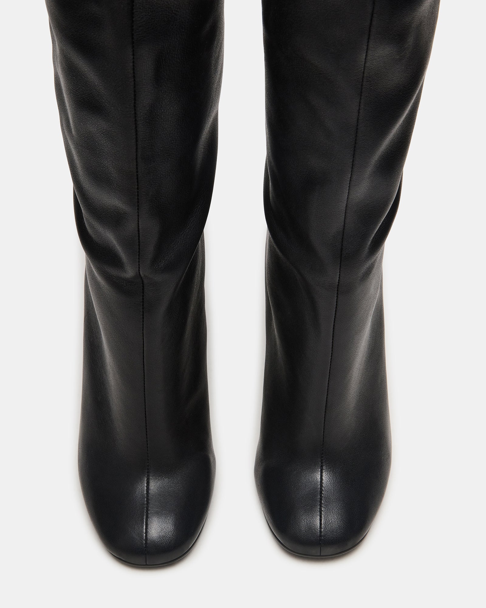 ALLURING BLACK LEATHER-Cool A Warm