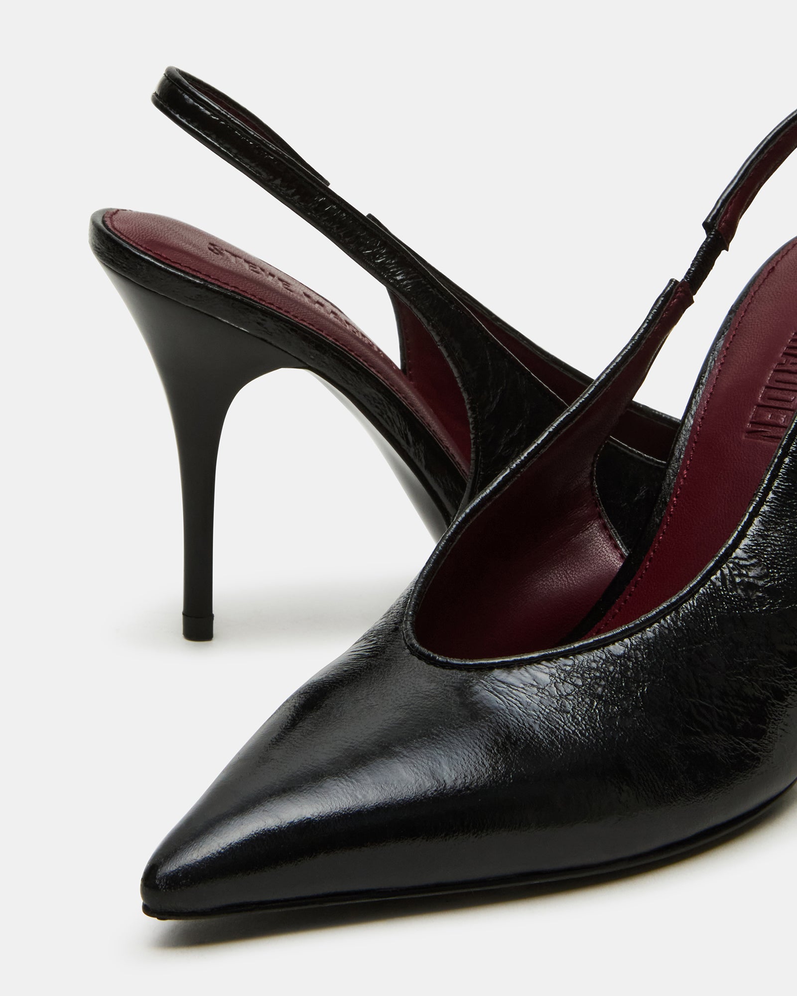 ANDROMEDA BLACK LEATHER-Cool A Warm