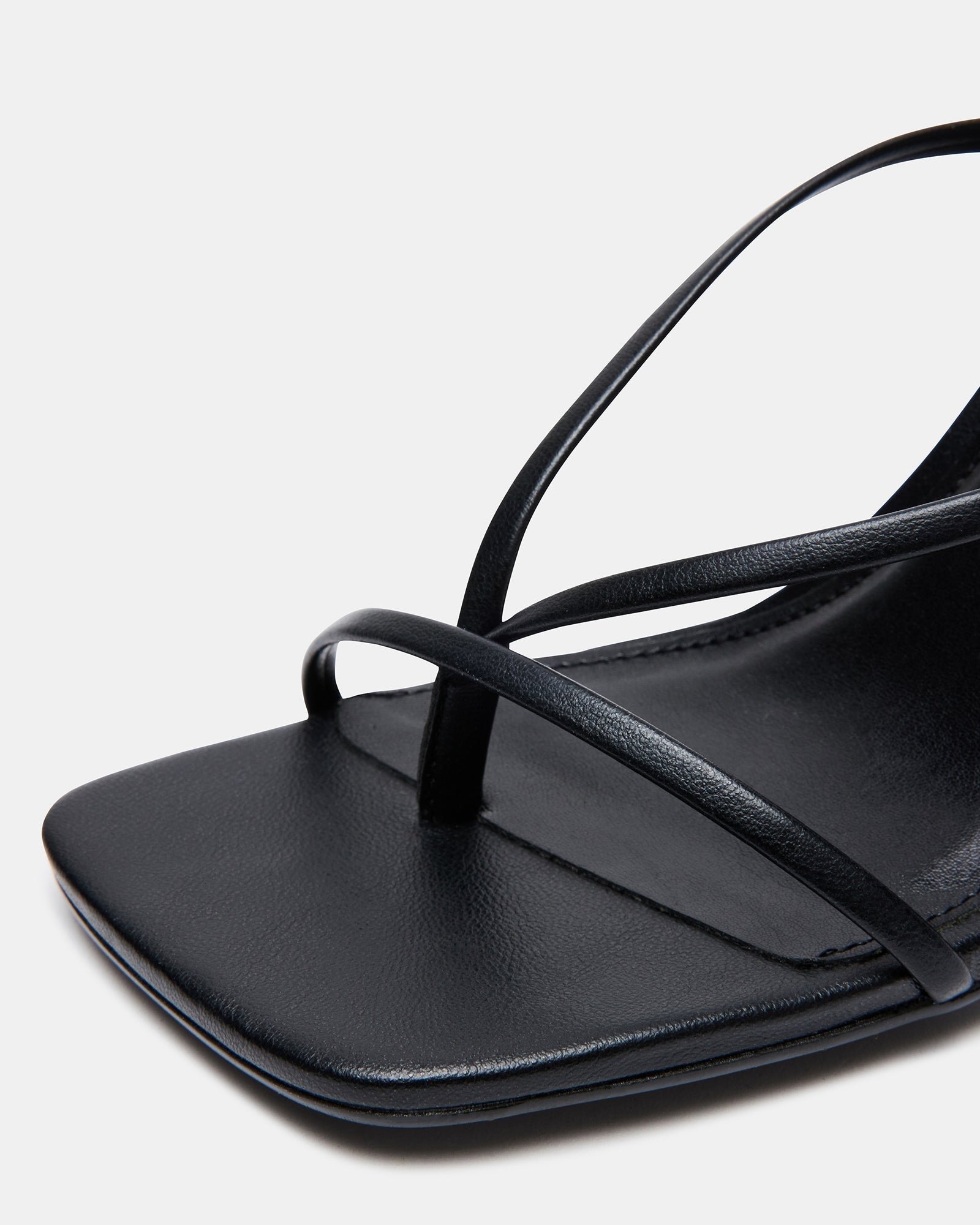 ANNIE BLACK - SM REBOOTED-Cool A Warm