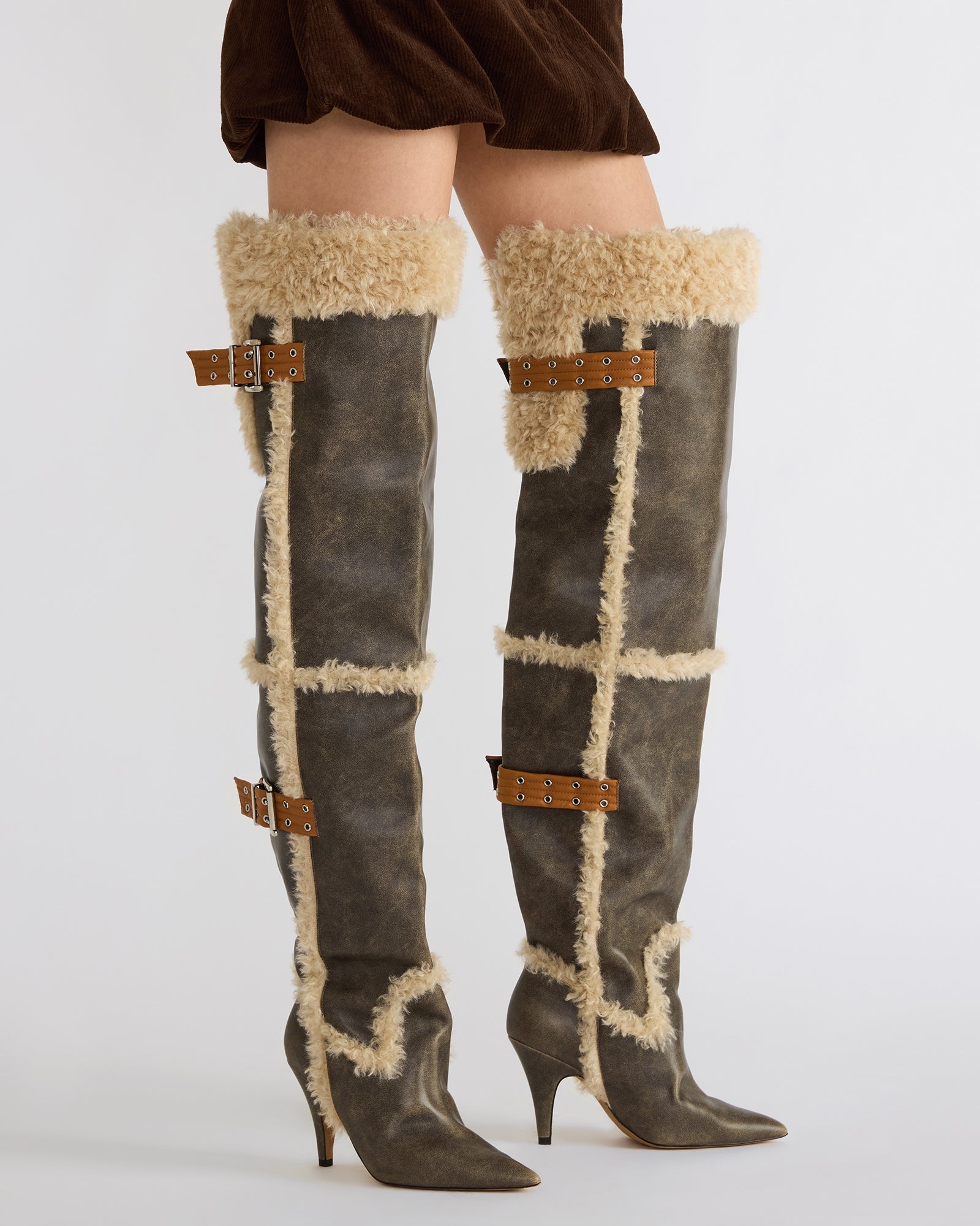 BADDIE FAUX FUR BROWN DISTRESSED-Cool A Warm