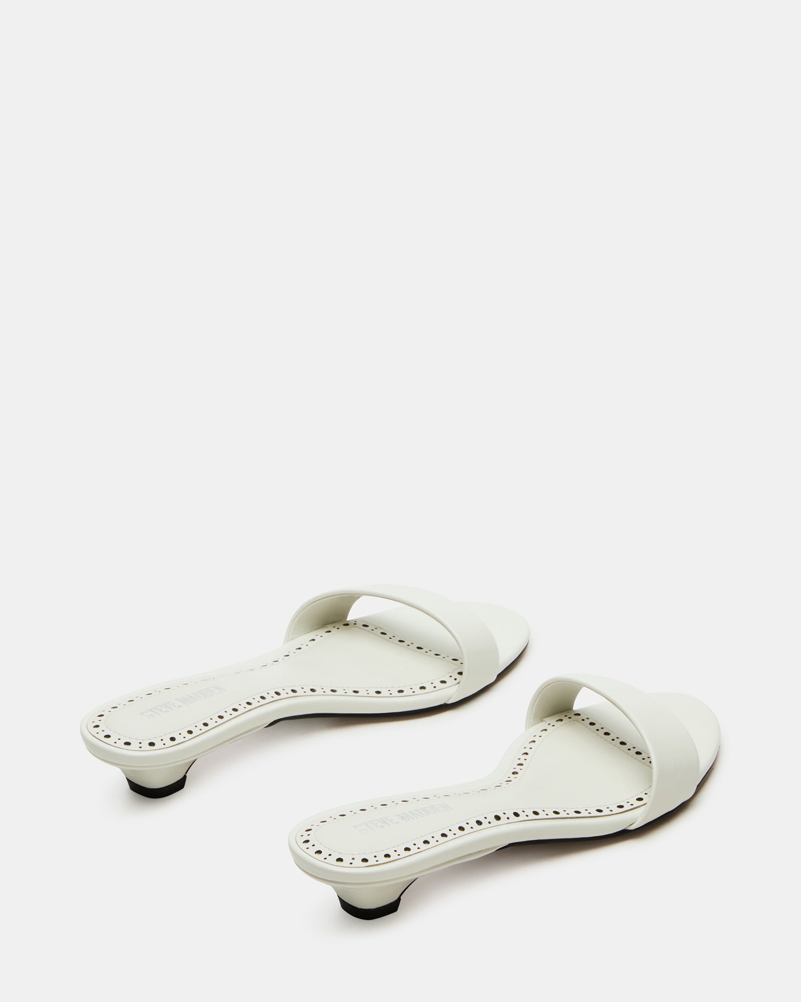 BERRY WHITE-Cool A Warm