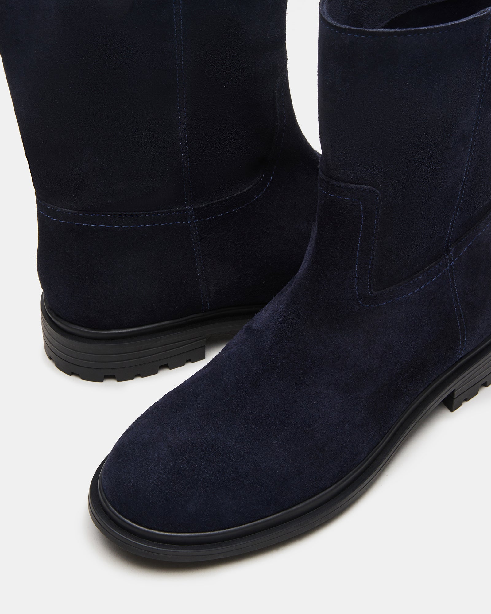 BATES NAVY SUEDE-Cool A Warm