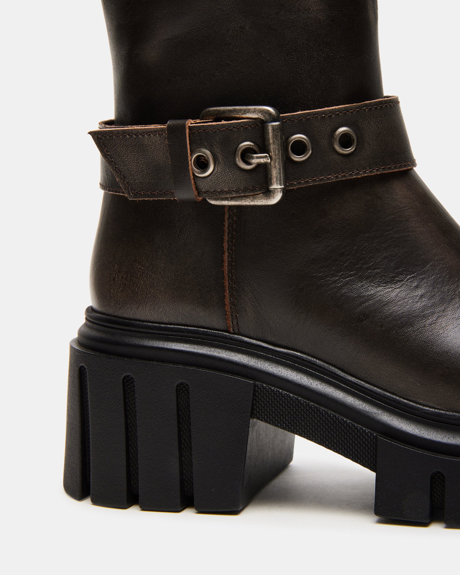 BRIGADE BROWN DISTRESSED-Cool A Warm