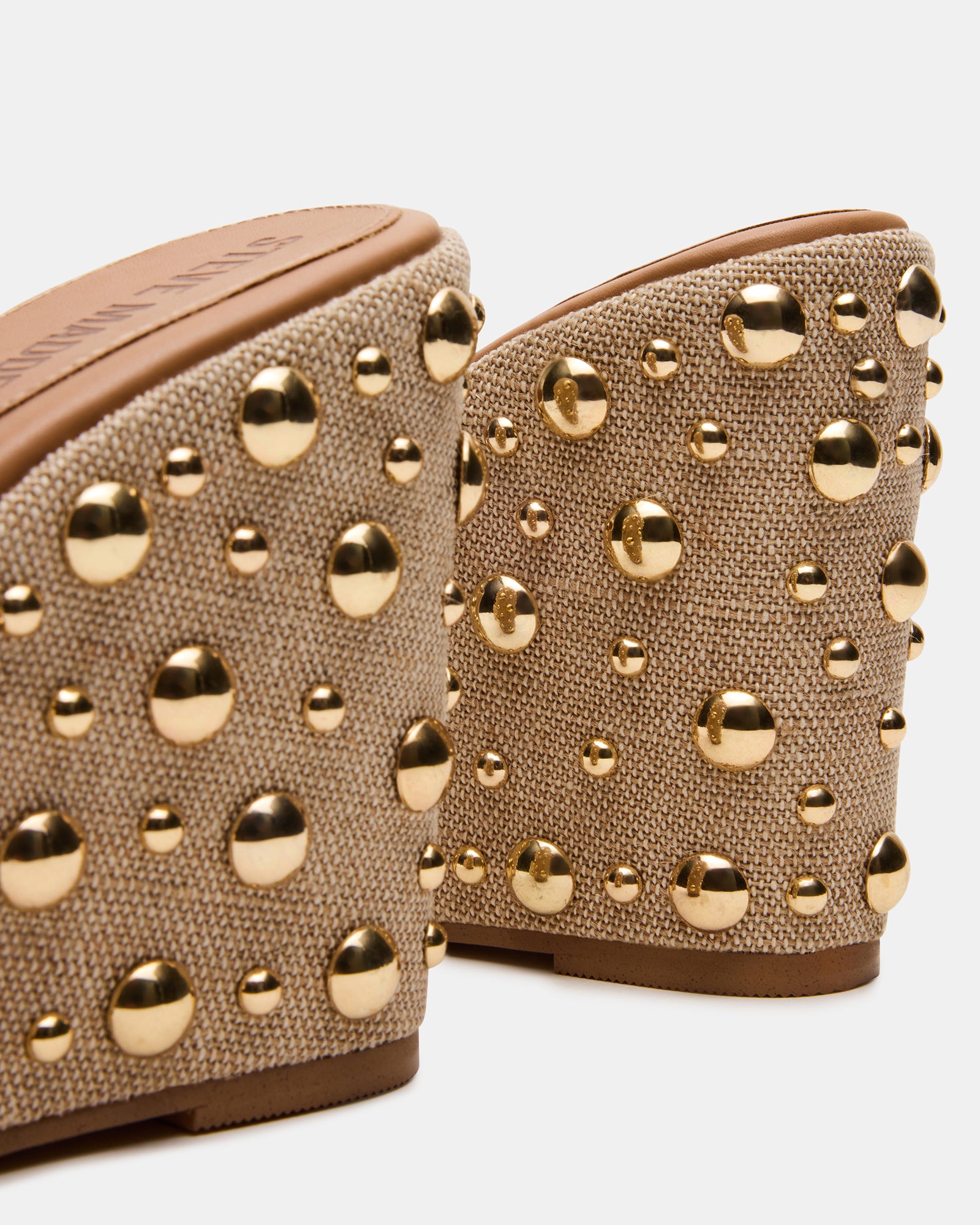 CAYMAN NATURAL MULTI STUDS-Cool A Warm
