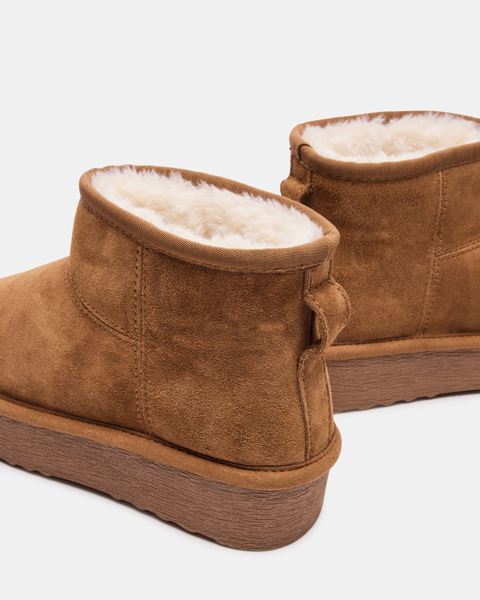 COMFY CHESTNUT SUEDE-Cool A Warm