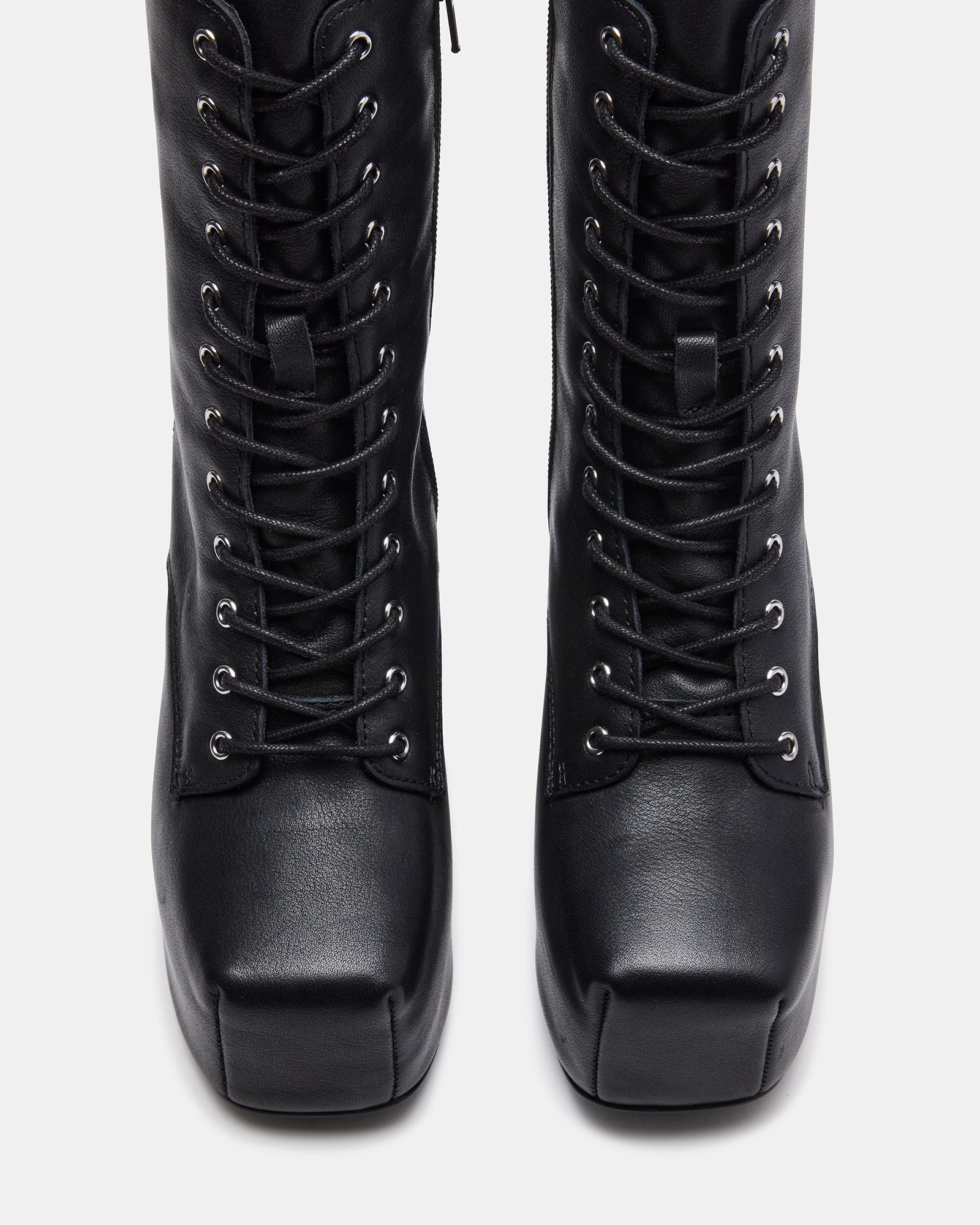 CONFIDENT BLACK LEATHER - SM REBOOTED-Cool A Warm