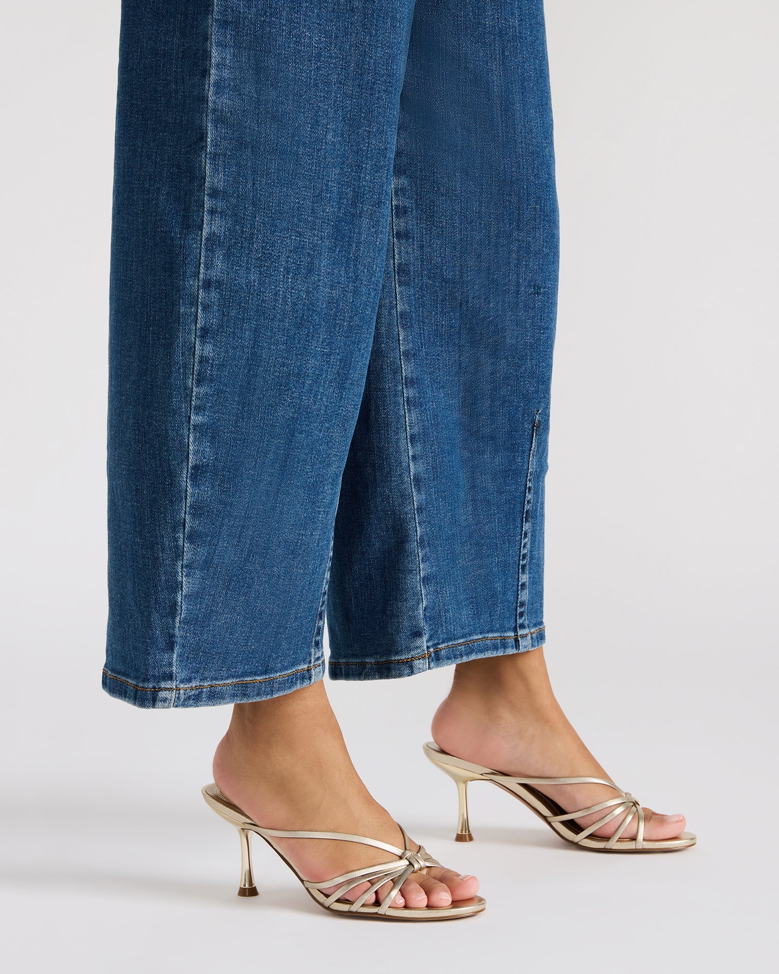 EDNA CHAMPAGNE LEATHER-Cool A Warm