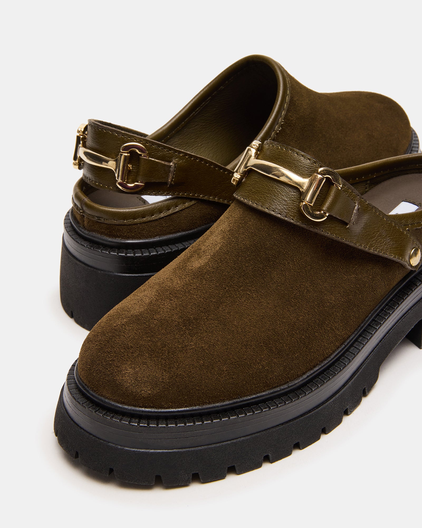 ERBA OLIVE SUEDE-Cool A Warm