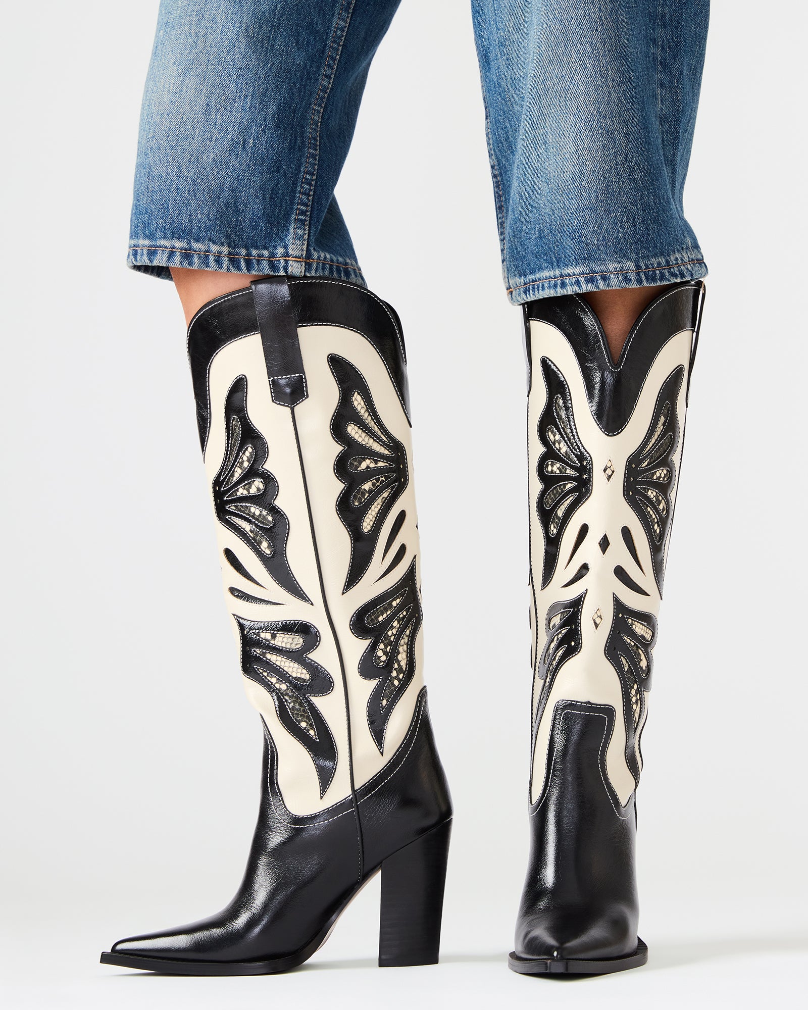 KAZ BLACK/WHITE-Cool A Warm