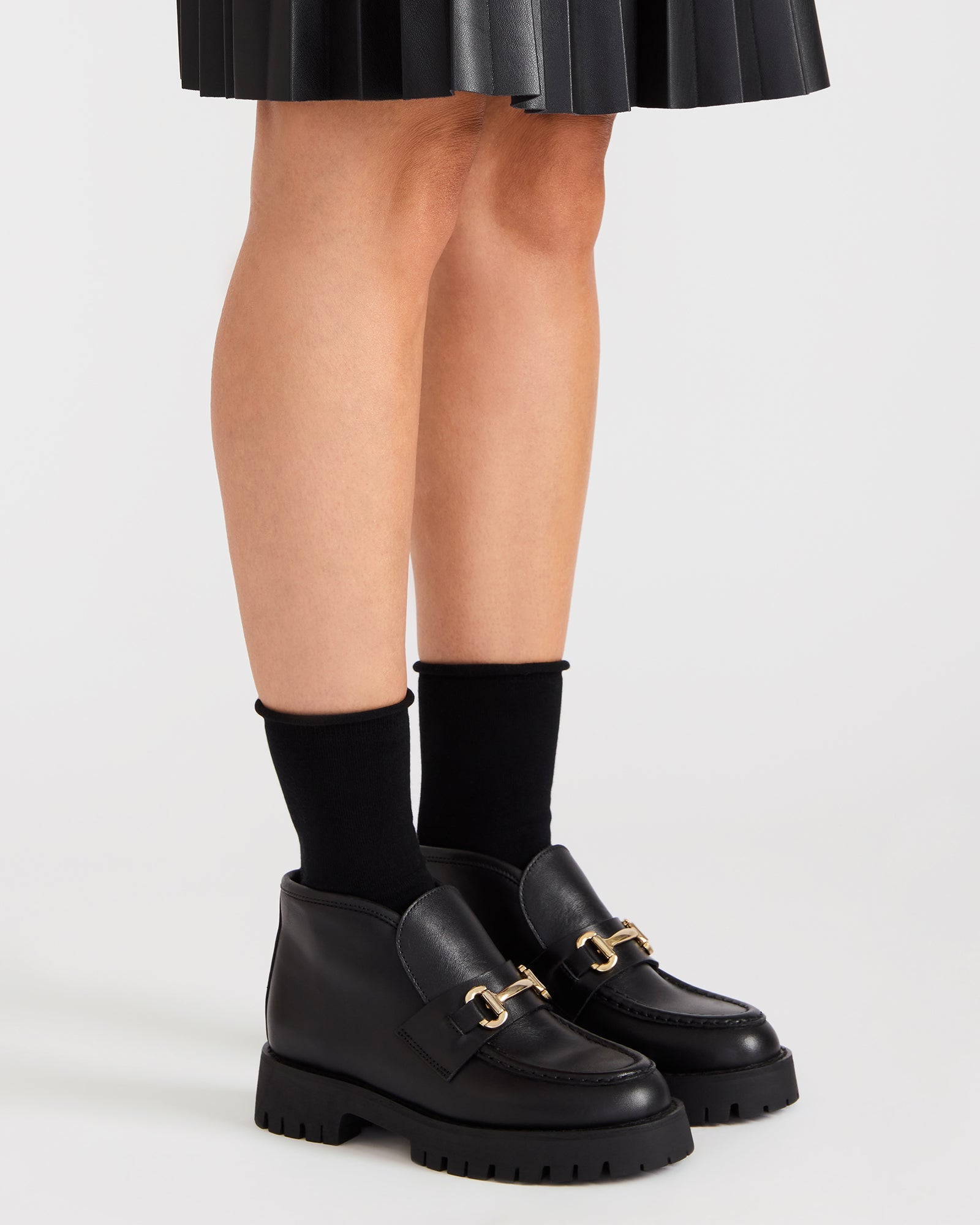 LEON BLACK LEATHER-Cool A Warm