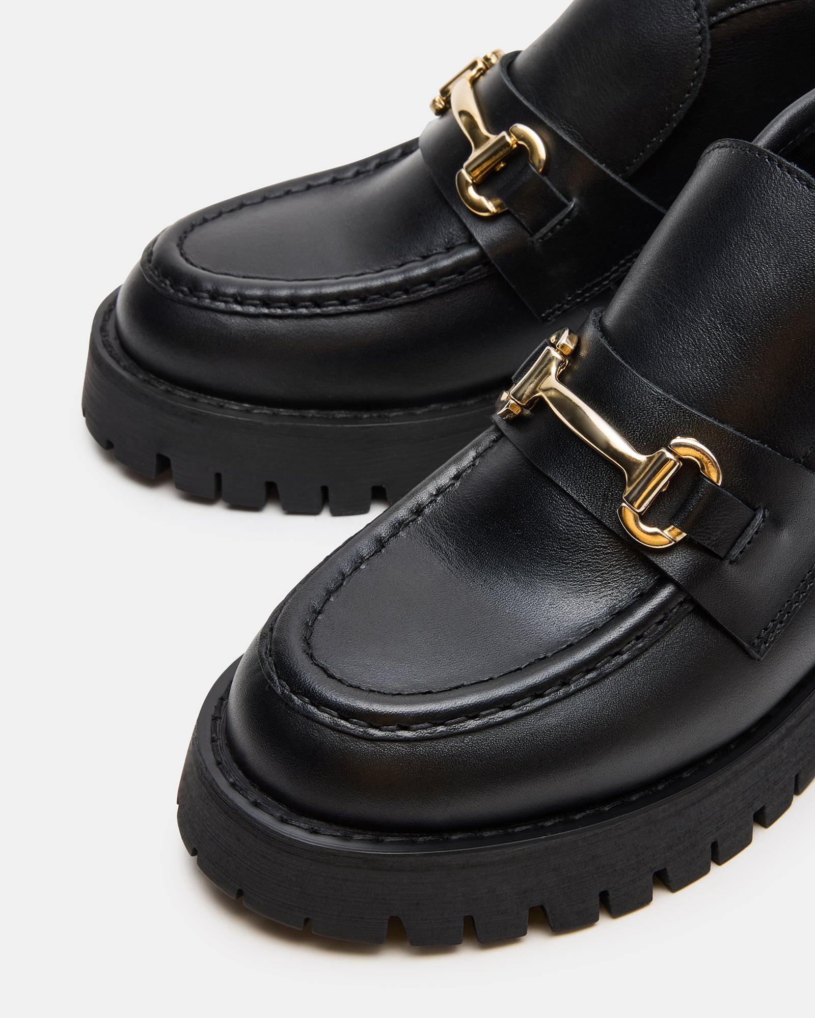 LEON BLACK LEATHER-Cool A Warm