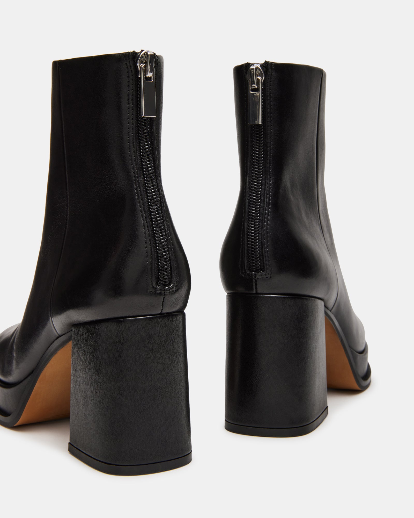 MAXIE BLACK LEATHER-Cool A Warm