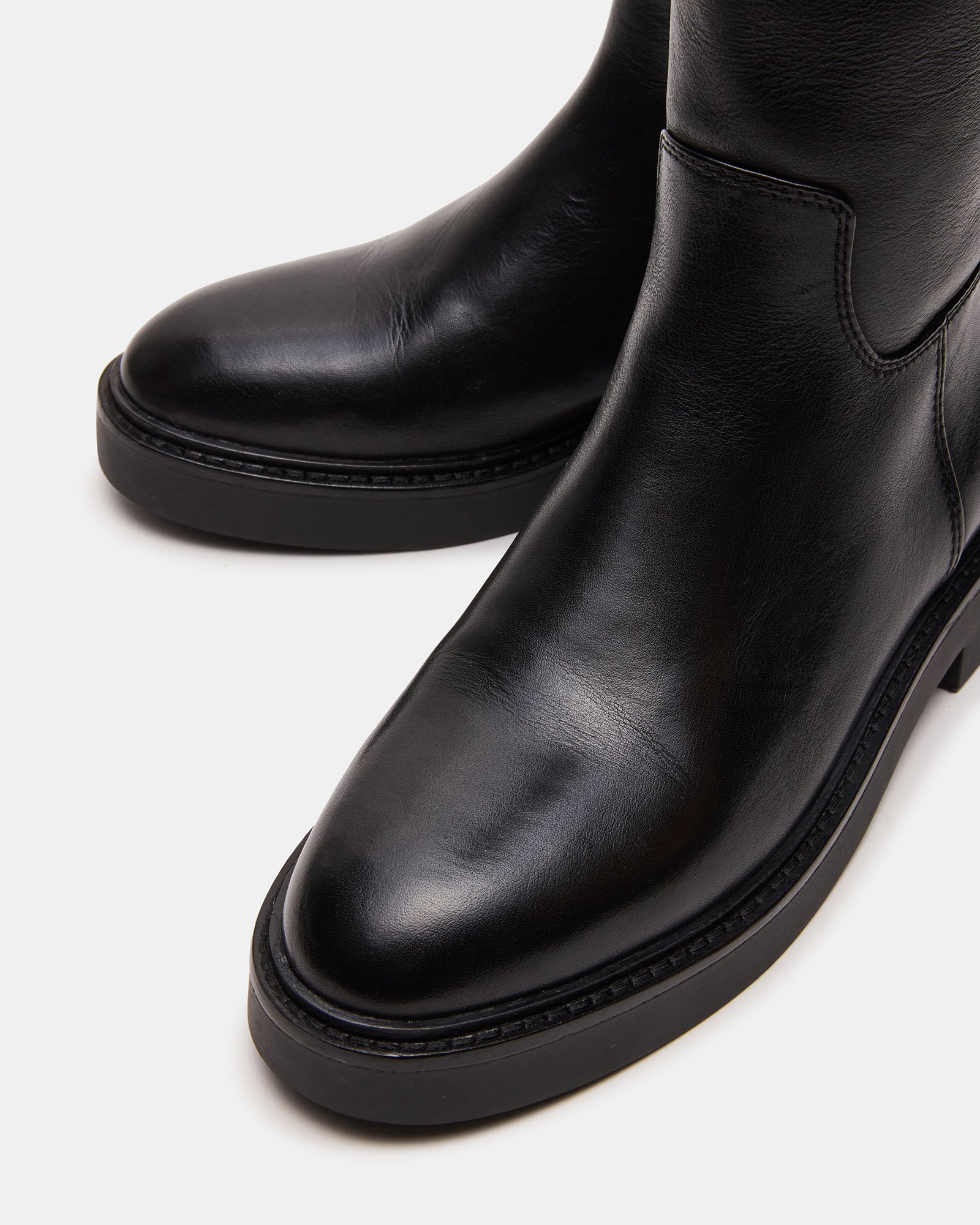 RADKE BLACK LEATHER-Cool A Warm