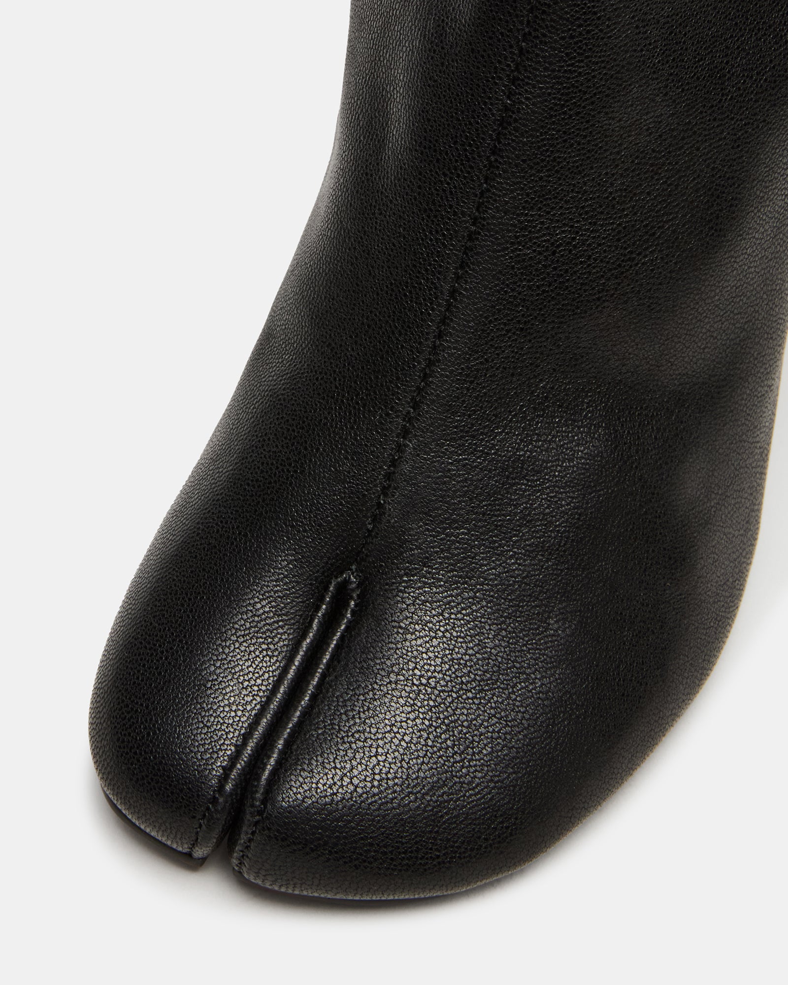 CARO BLACK LEATHER-Cool A Warm