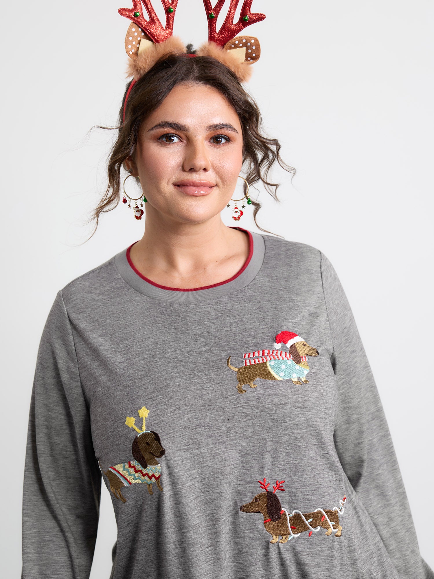 Supersoft Puppy Embroidery Contrast T-Shirt-Sweetccc