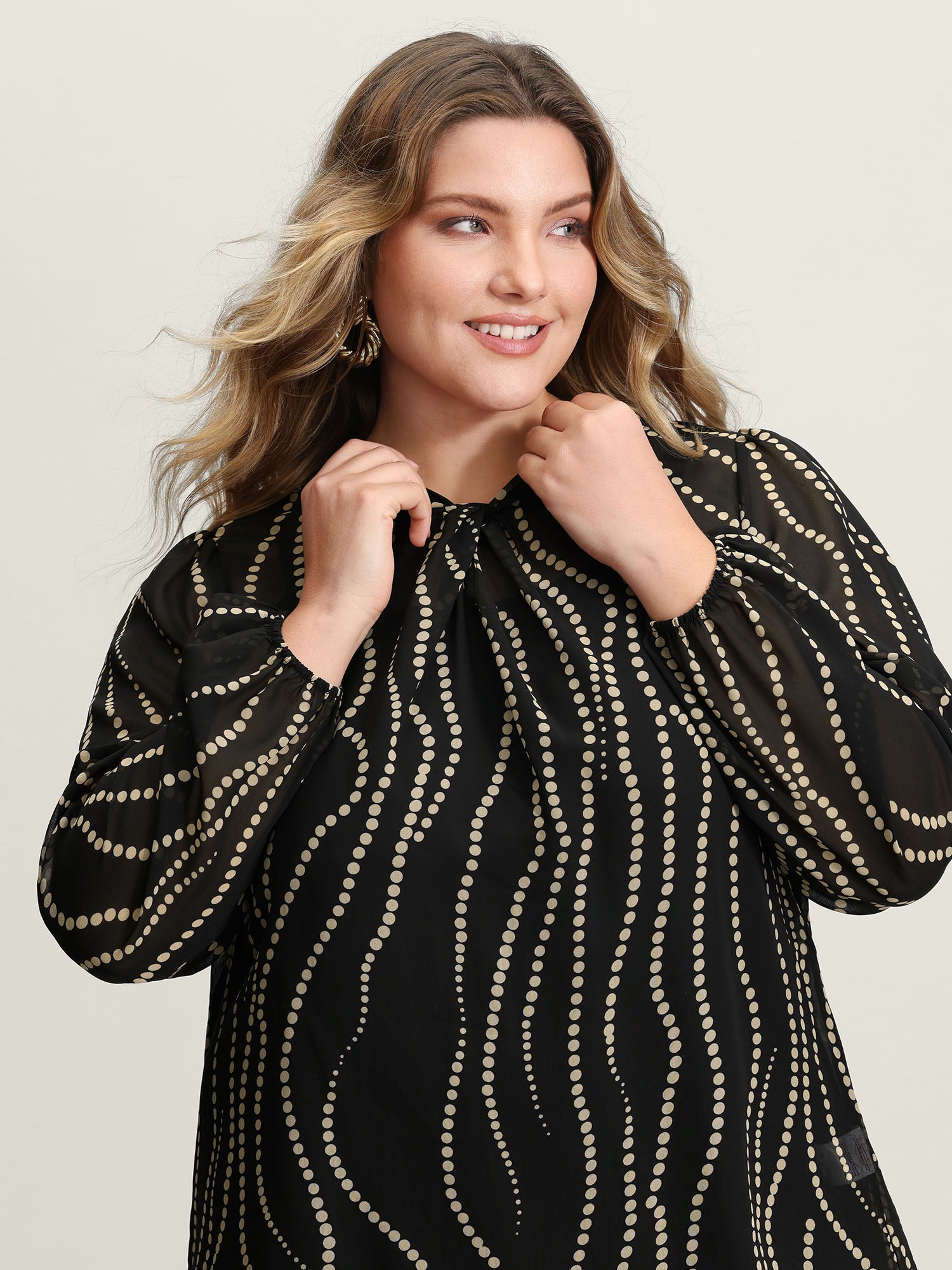 Knotted Neckline Chiffon Print Blouse-Sweetccc