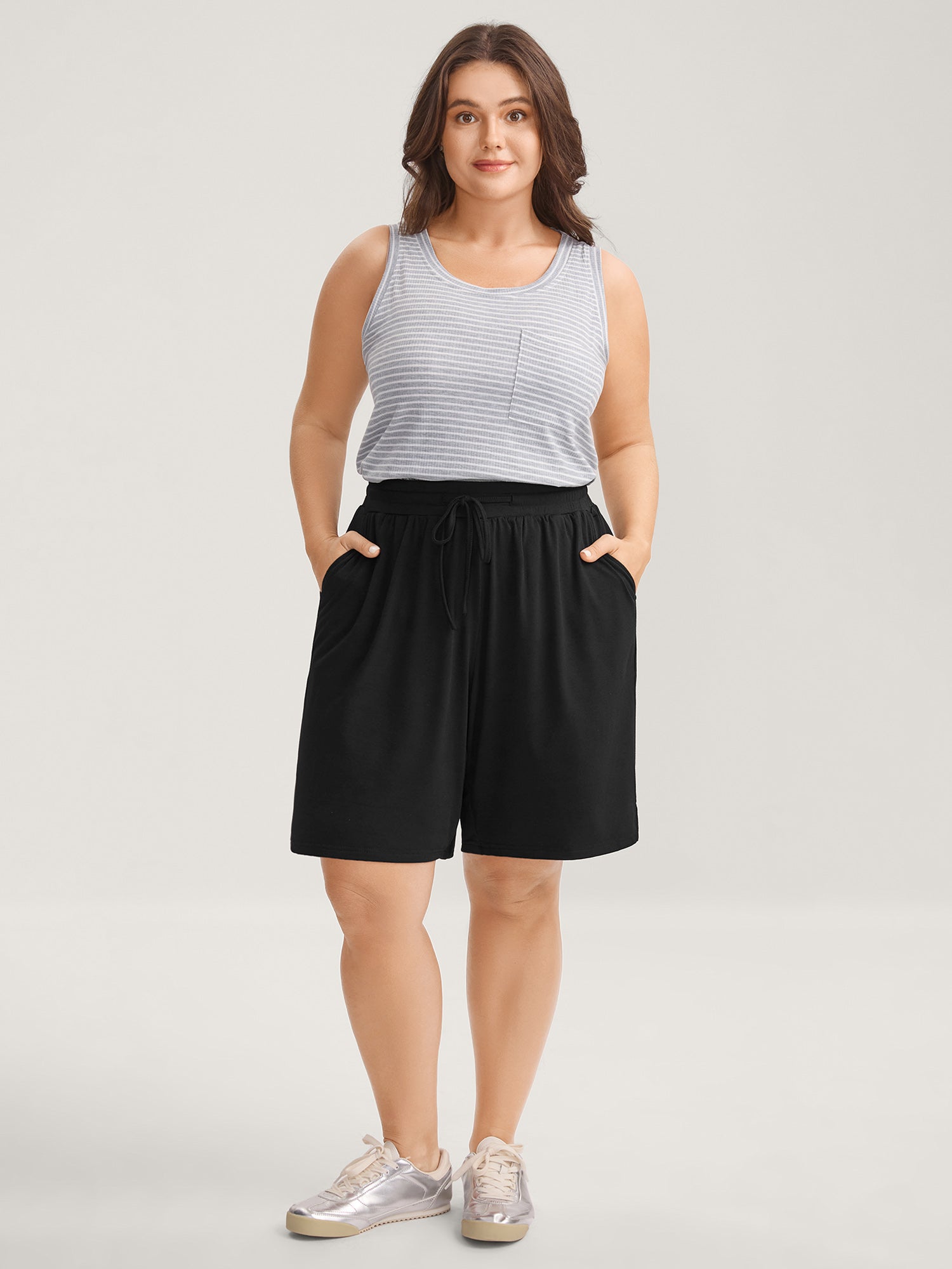 Stretchy Slit Drawstring Straight-Leg Shorts-Sweetccc