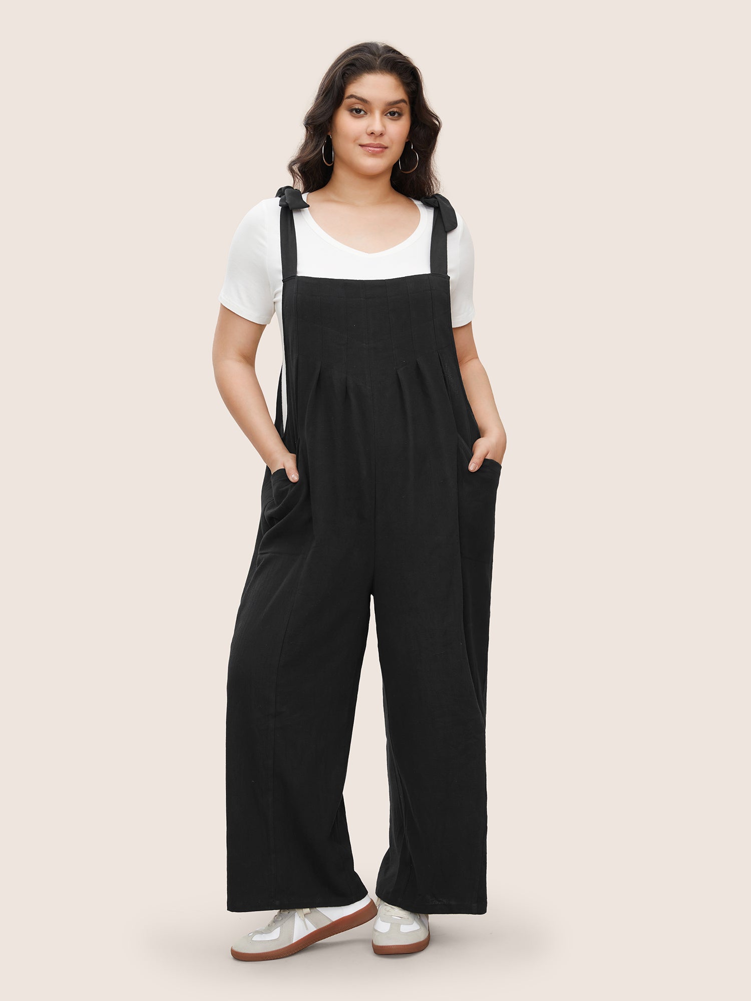 Solid Pleated Detail Pocket Knotted Shoulder Overall Jumpsuit-Sweetccc
