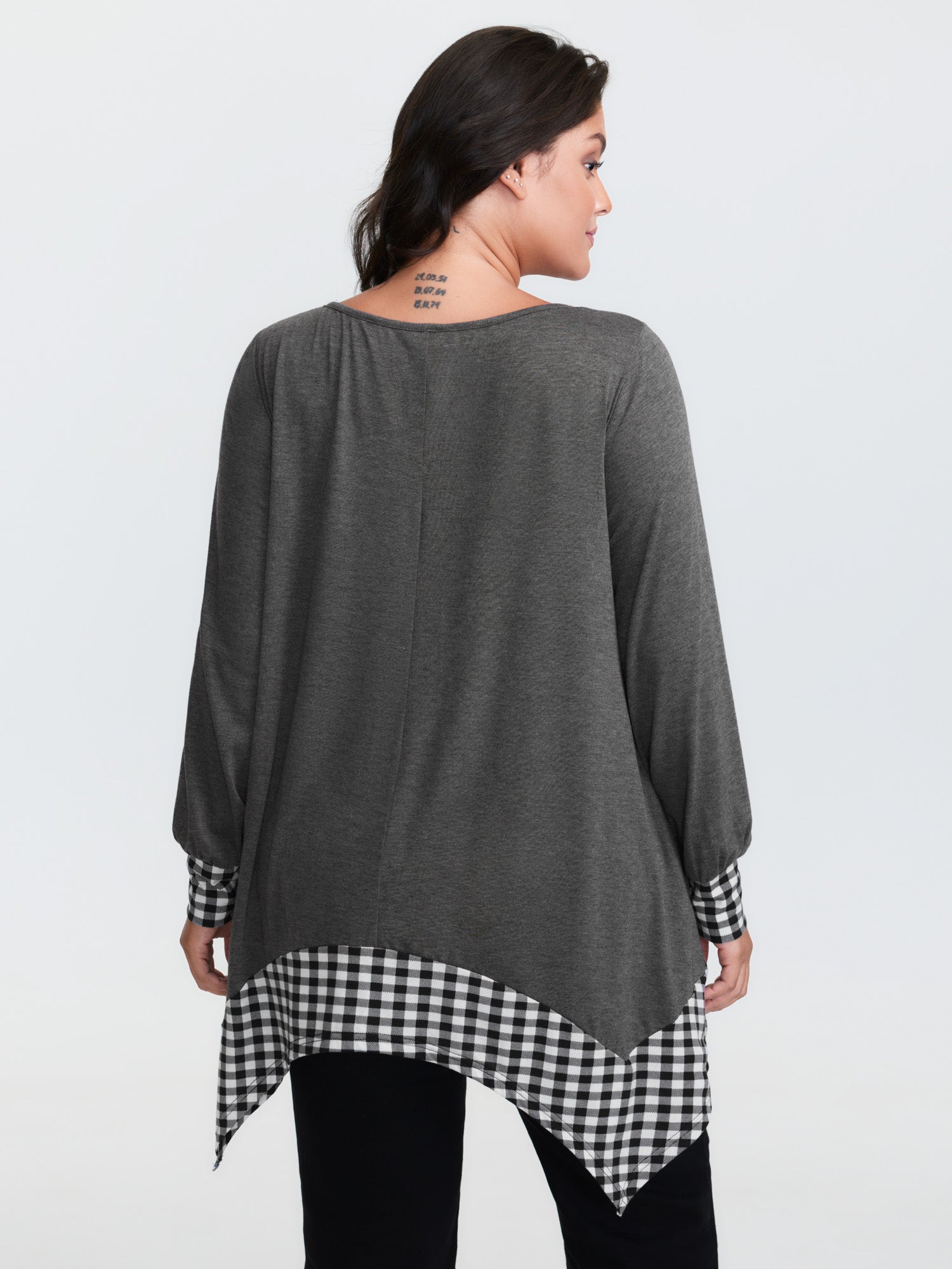 Supersoft Stretchy Checkered Asymmetrical Hem T-Shirt-Sweetccc