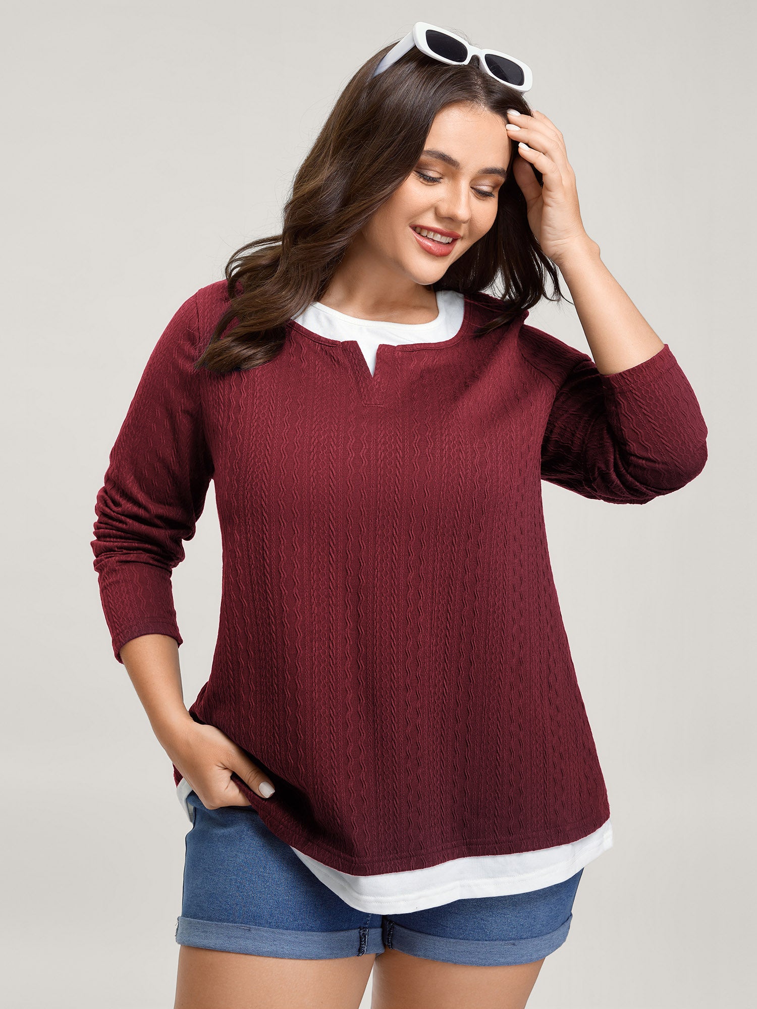 Textured Spliced Round Neck Solid T-Shirt-Sweetccc