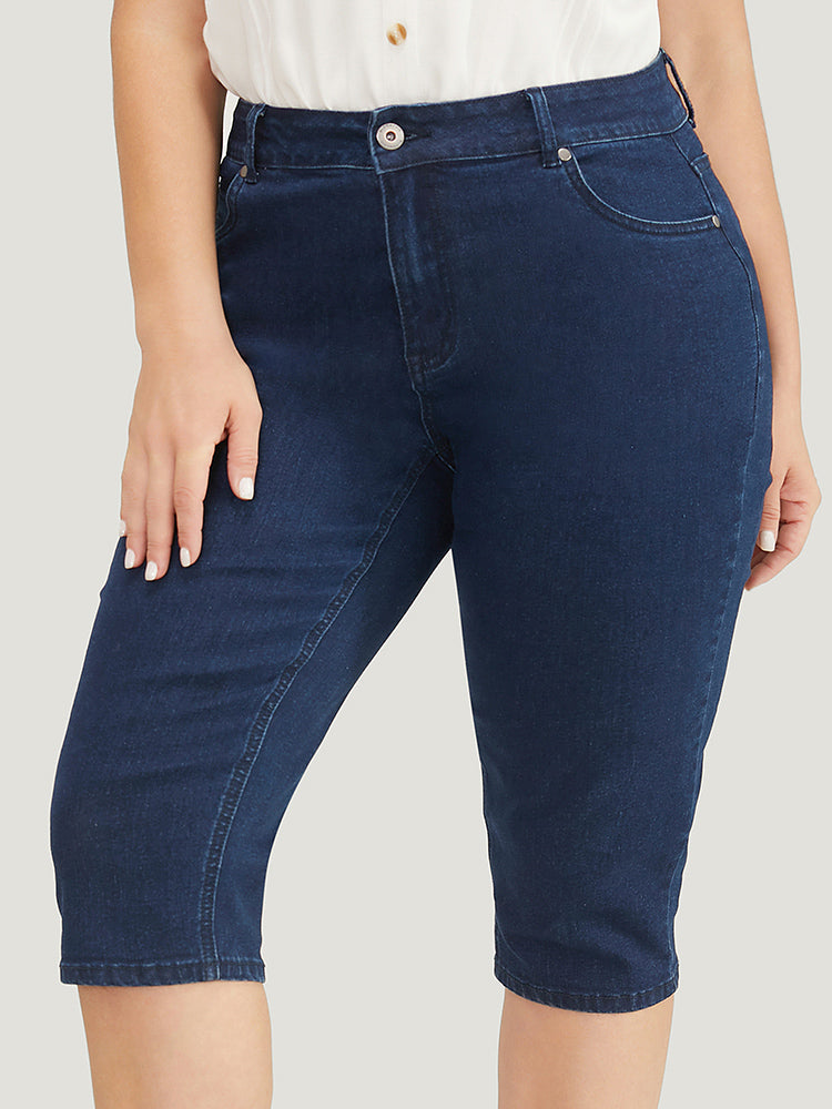 Moderately Stretchy  High Rise Knee Denim Shorts-Sweetccc