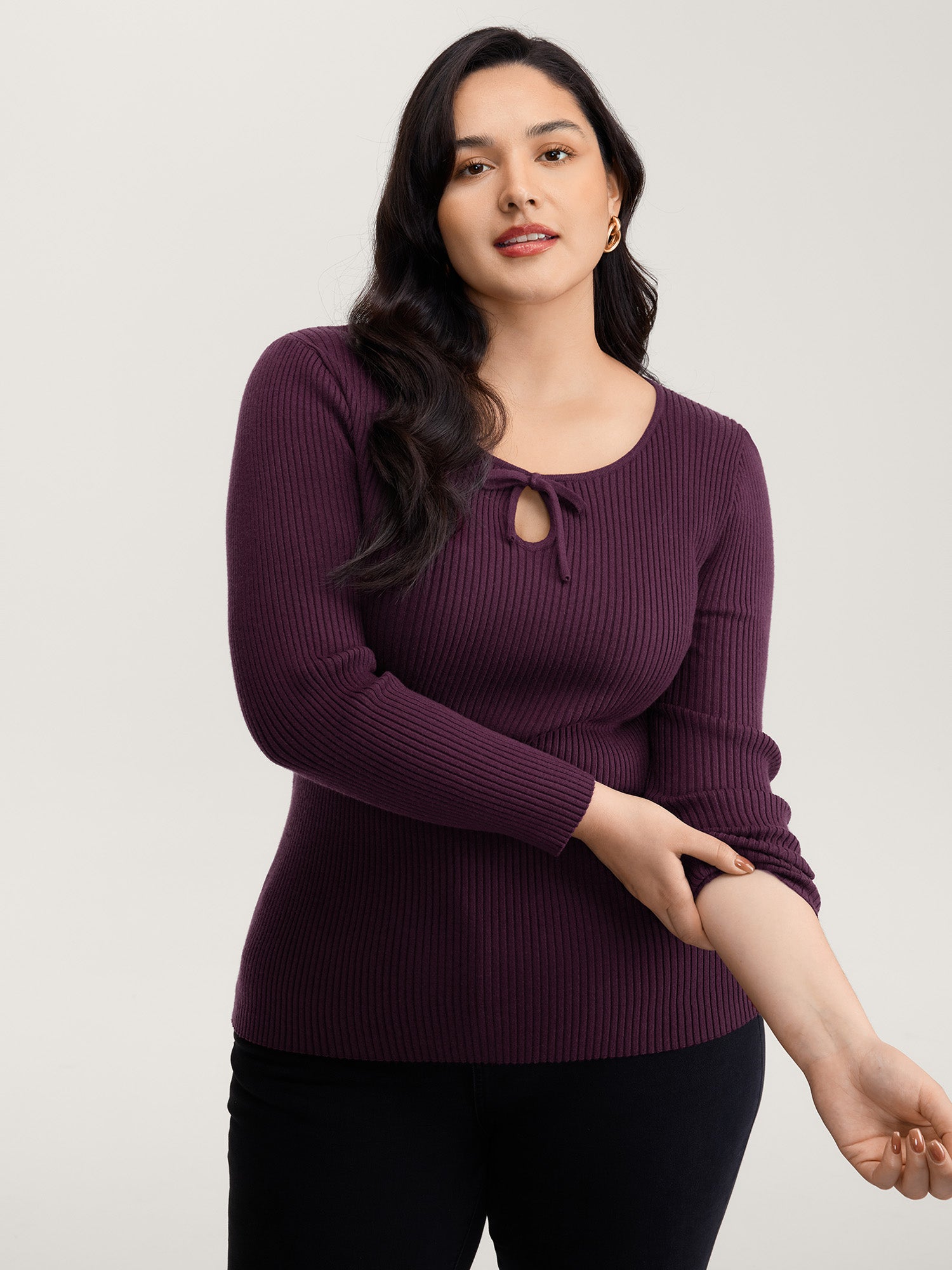 Supersoft Textured Cut-Out Neckline Fitted Pullover-Sweetccc