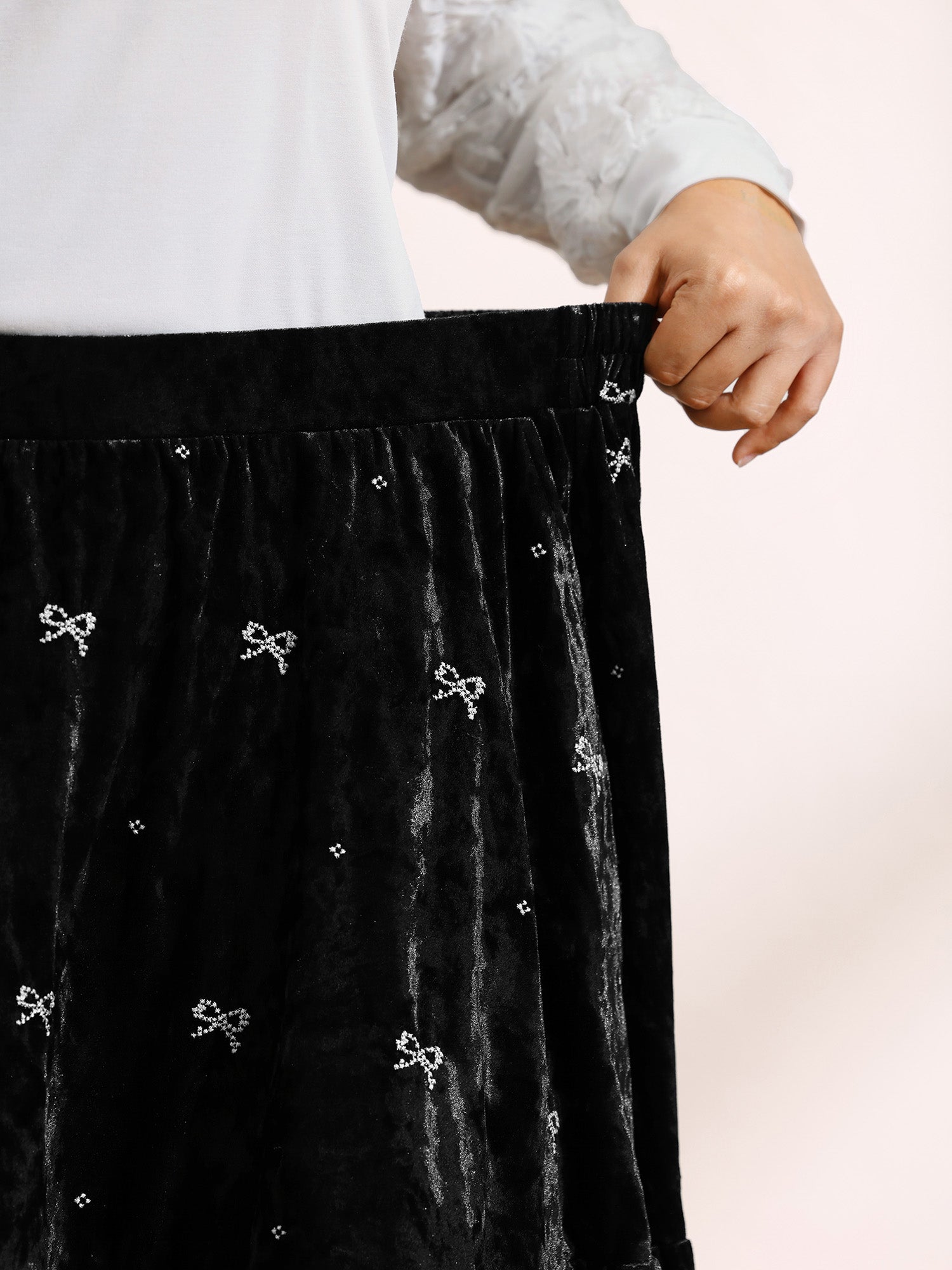 Velvet Bowknot Ruffled Mini Skirt-Sweetccc