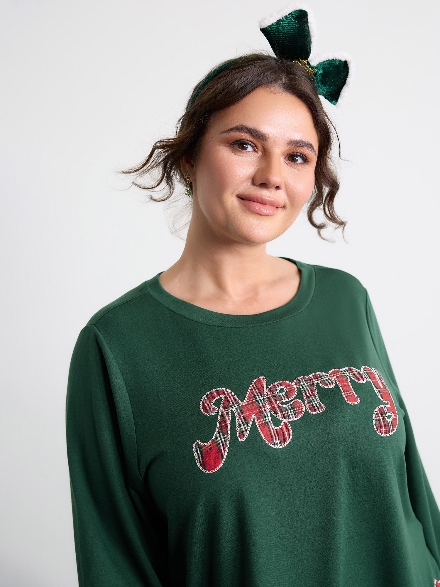 Merry Applique Embroidery Sweatshirt-Sweetccc