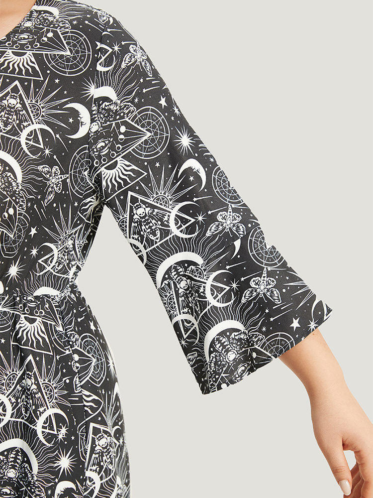 Halloween Moon & Star Lace Up Pocket Bell Sleeve Dress-Sweetccc