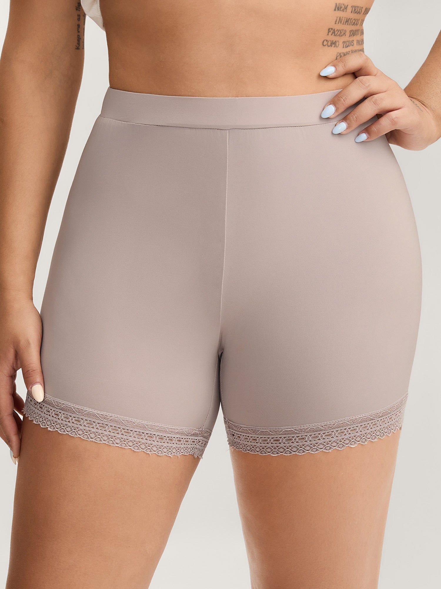 Supersoft Stretchy Lace Hem Shorts-Sweetccc
