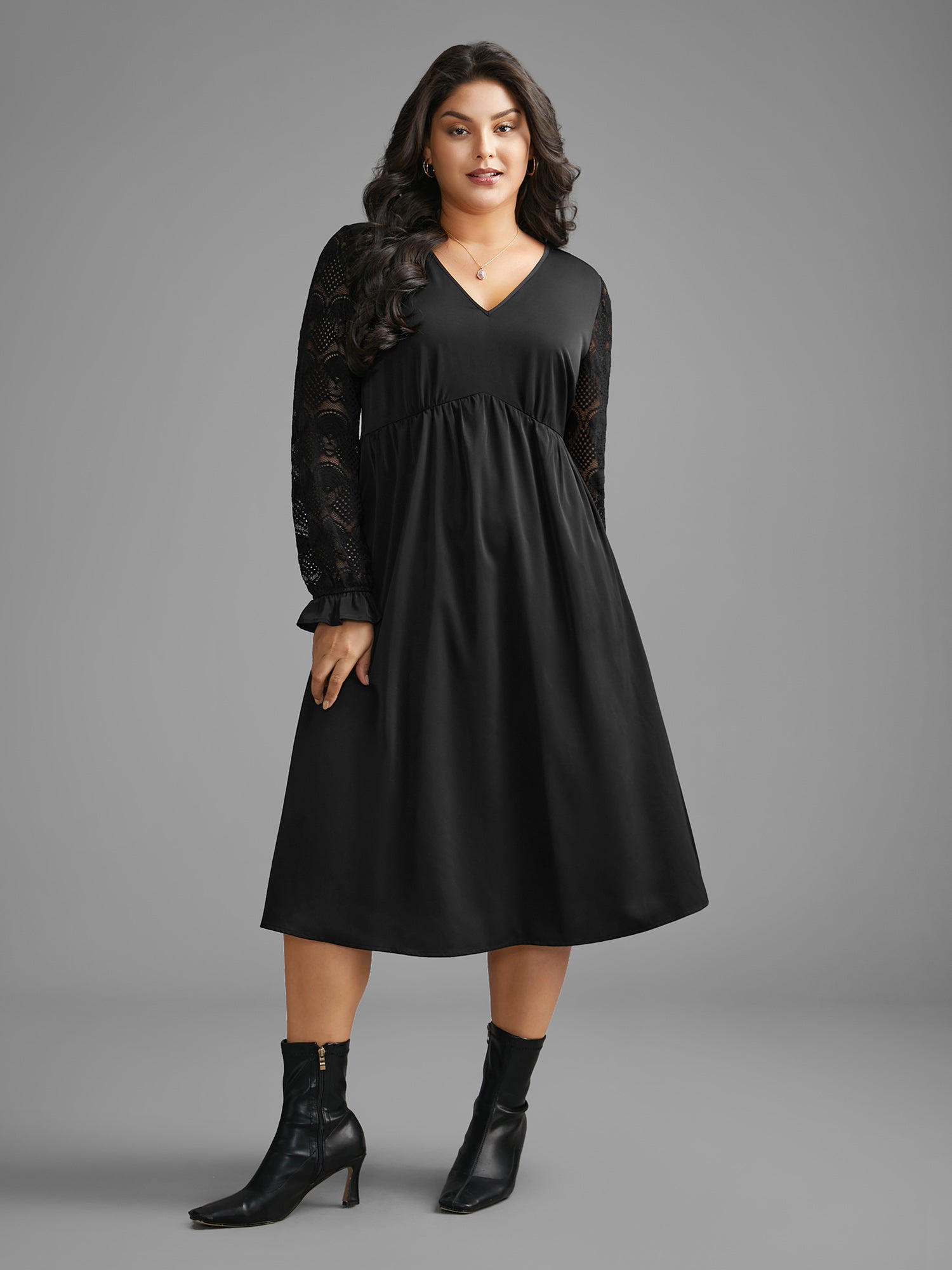 V Neck Lace Patchwork Midi Dress-Sweetccc