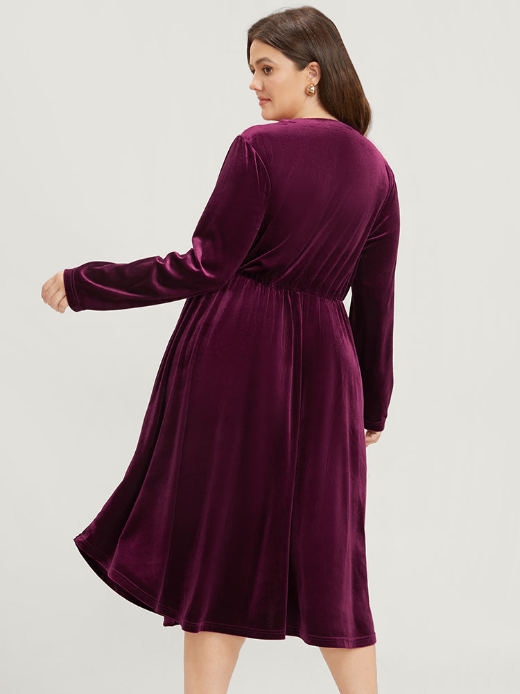 Solid Mesh Patchwork Pocket Velvet Arc Hem Dress-Sweetccc