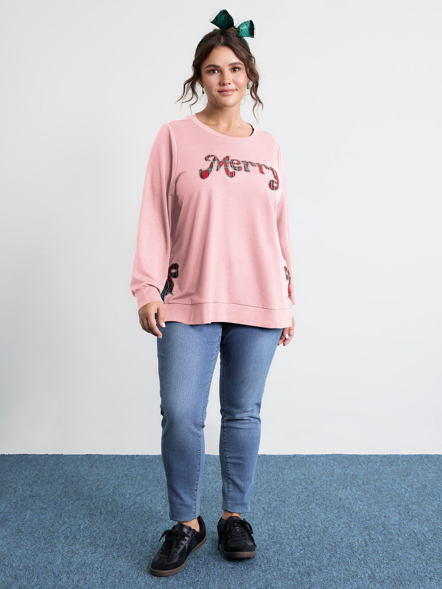 Merry Applique Embroidery Sweatshirt-Sweetccc