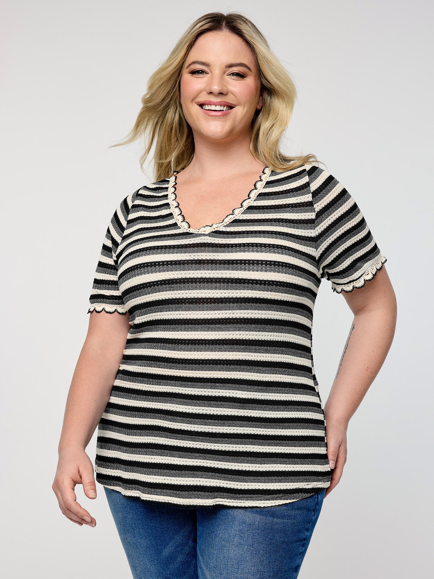 Textured Stripe Print Stretchy T-Shirt-Sweetccc