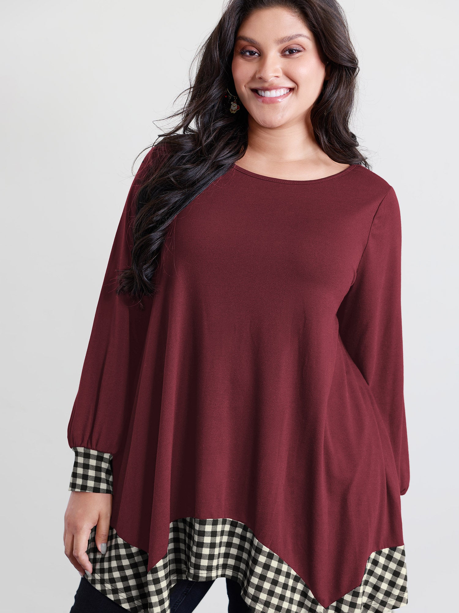 Supersoft Stretchy Checkered Asymmetrical Hem T-Shirt-Sweetccc
