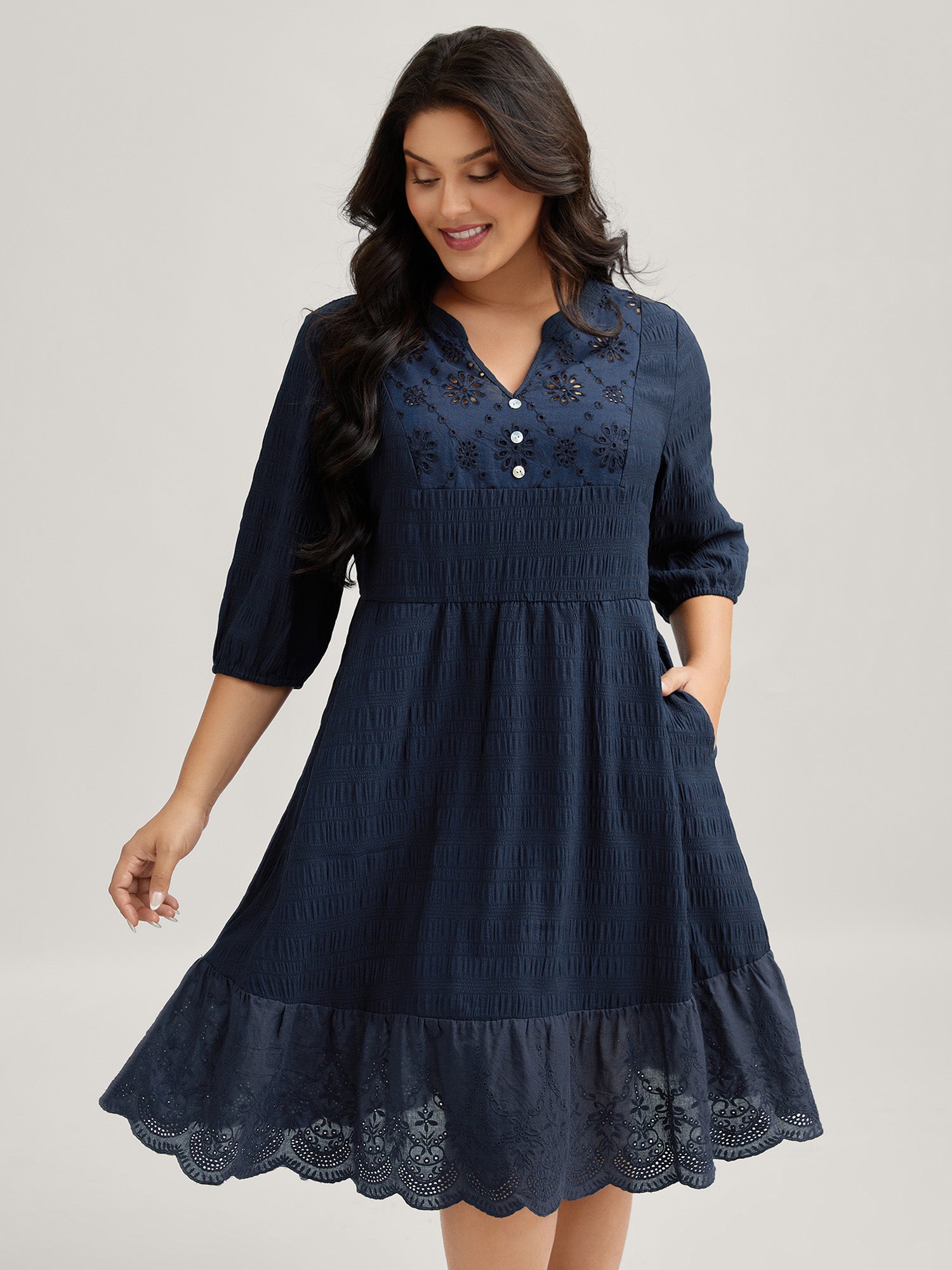 Textured Notched Collar Midi Dress-Sweetccc