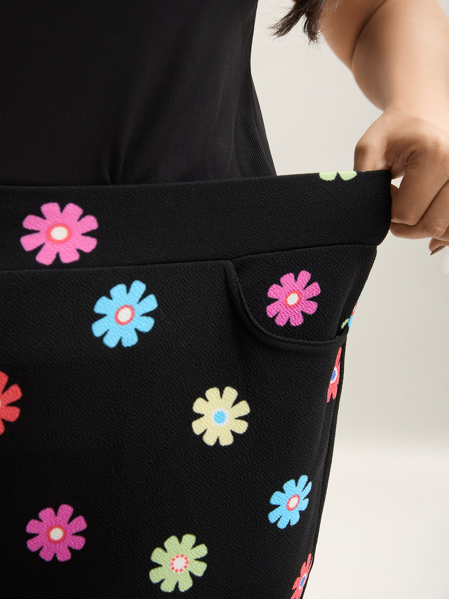 Multi-Color Floral Print Flared Pants-Sweetccc