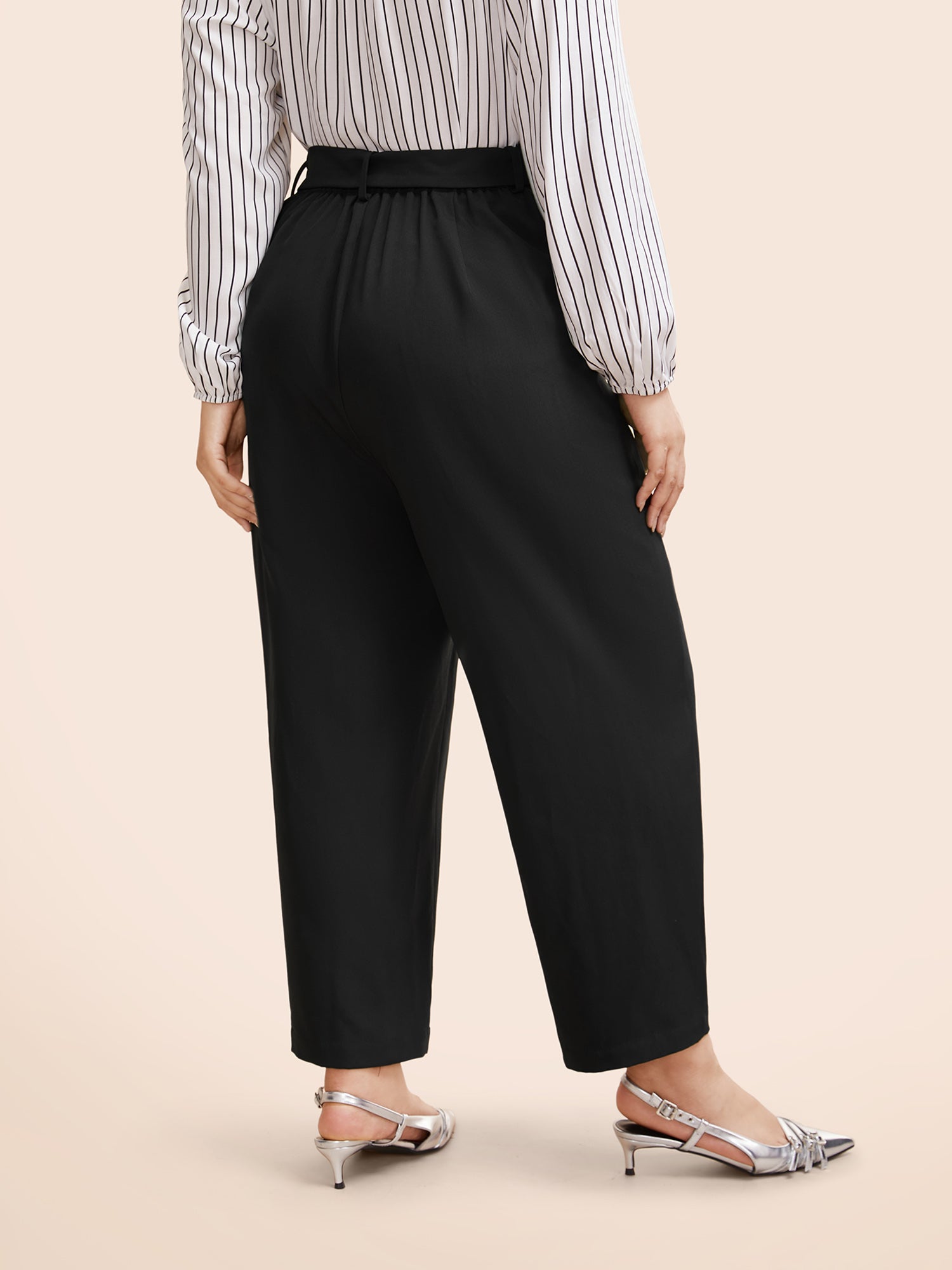 Mid Pleated Rise Belted Pants-Sweetccc