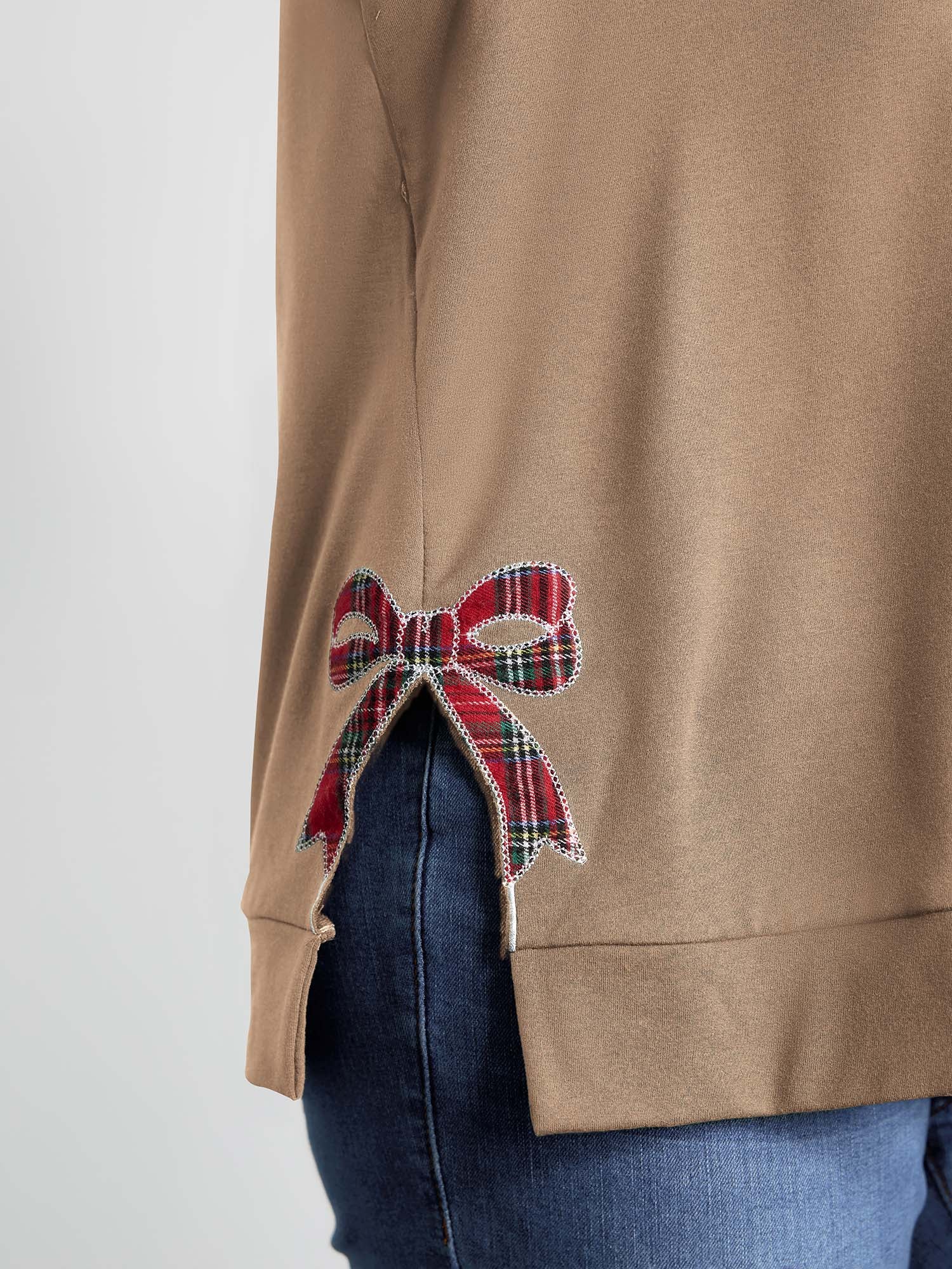 Merry Applique Embroidery Sweatshirt-Sweetccc