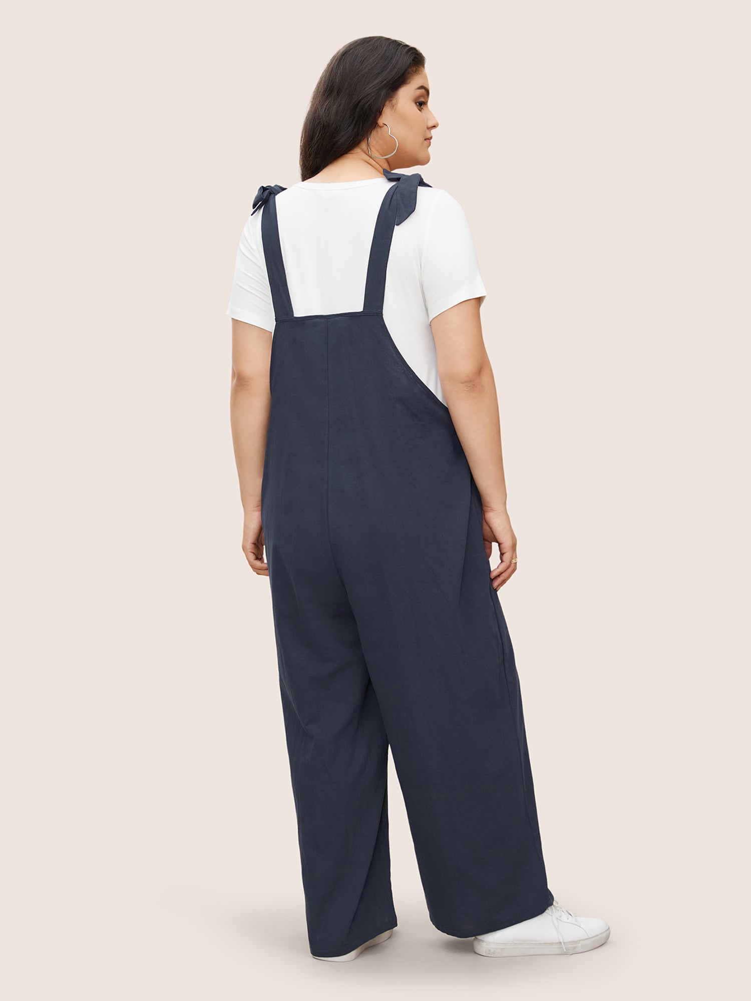 Solid Pleated Detail Pocket Knotted Shoulder Overall Jumpsuit-Sweetccc