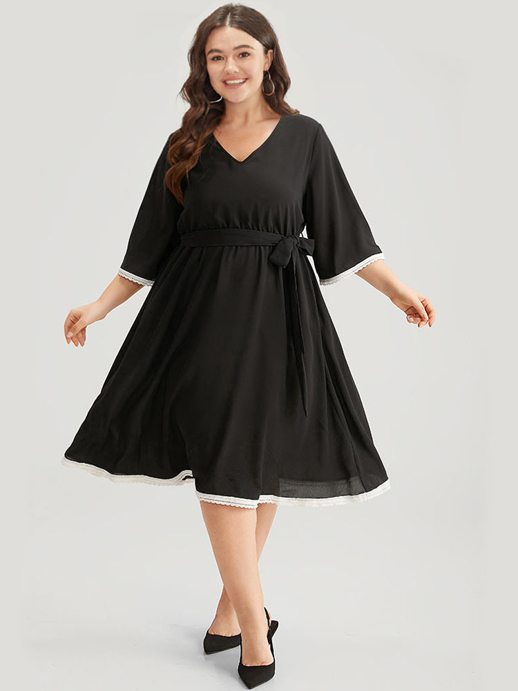 V Neck Pocket Patchwork Contrast Belted Dress-Sweetccc