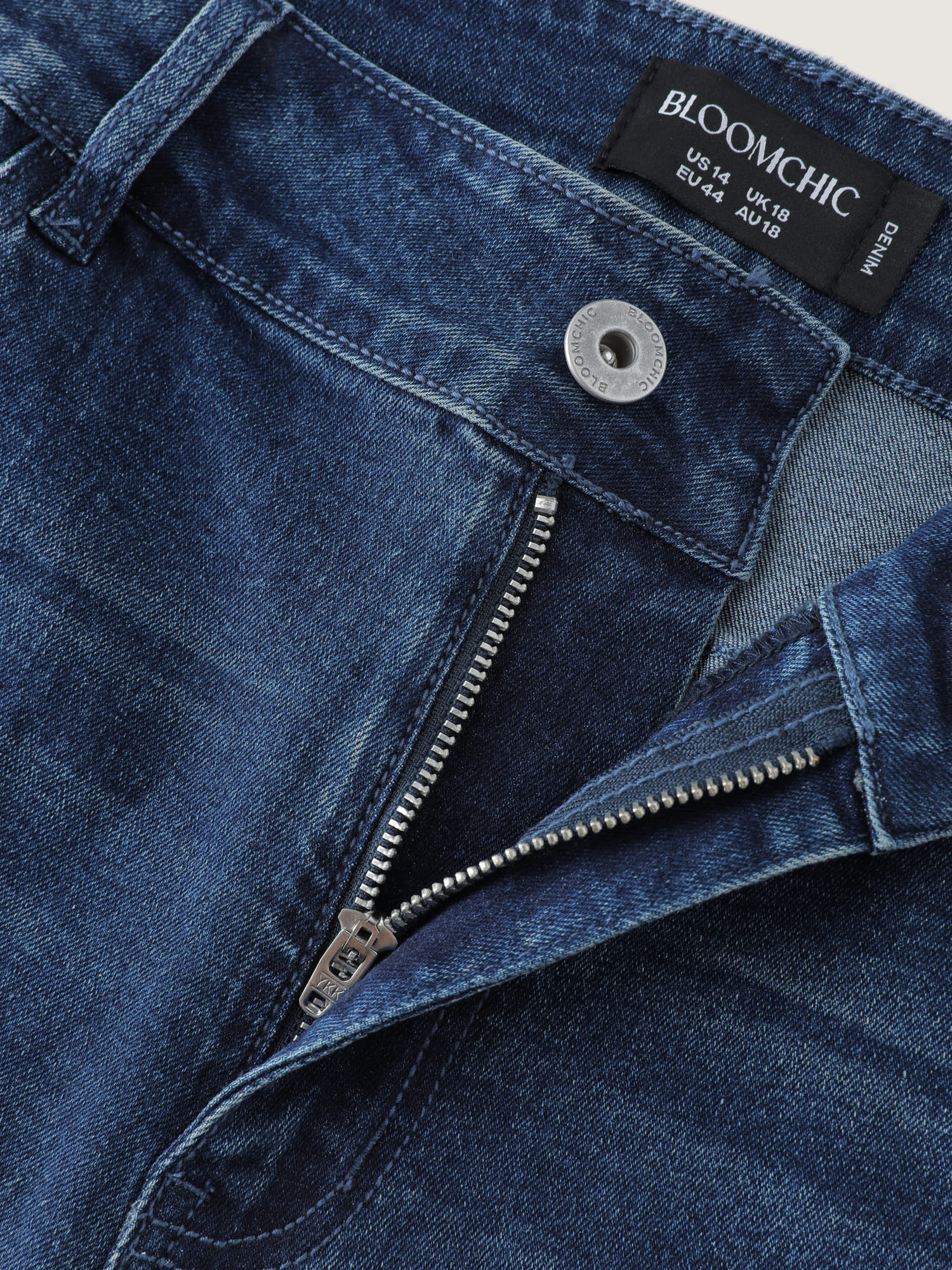 Mid-Rise Boyfriend Jeans-Sweetccc