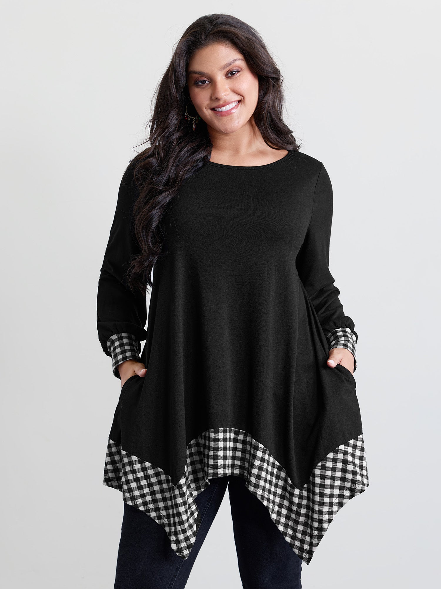 Supersoft Stretchy Checkered Asymmetrical Hem T-Shirt-Sweetccc