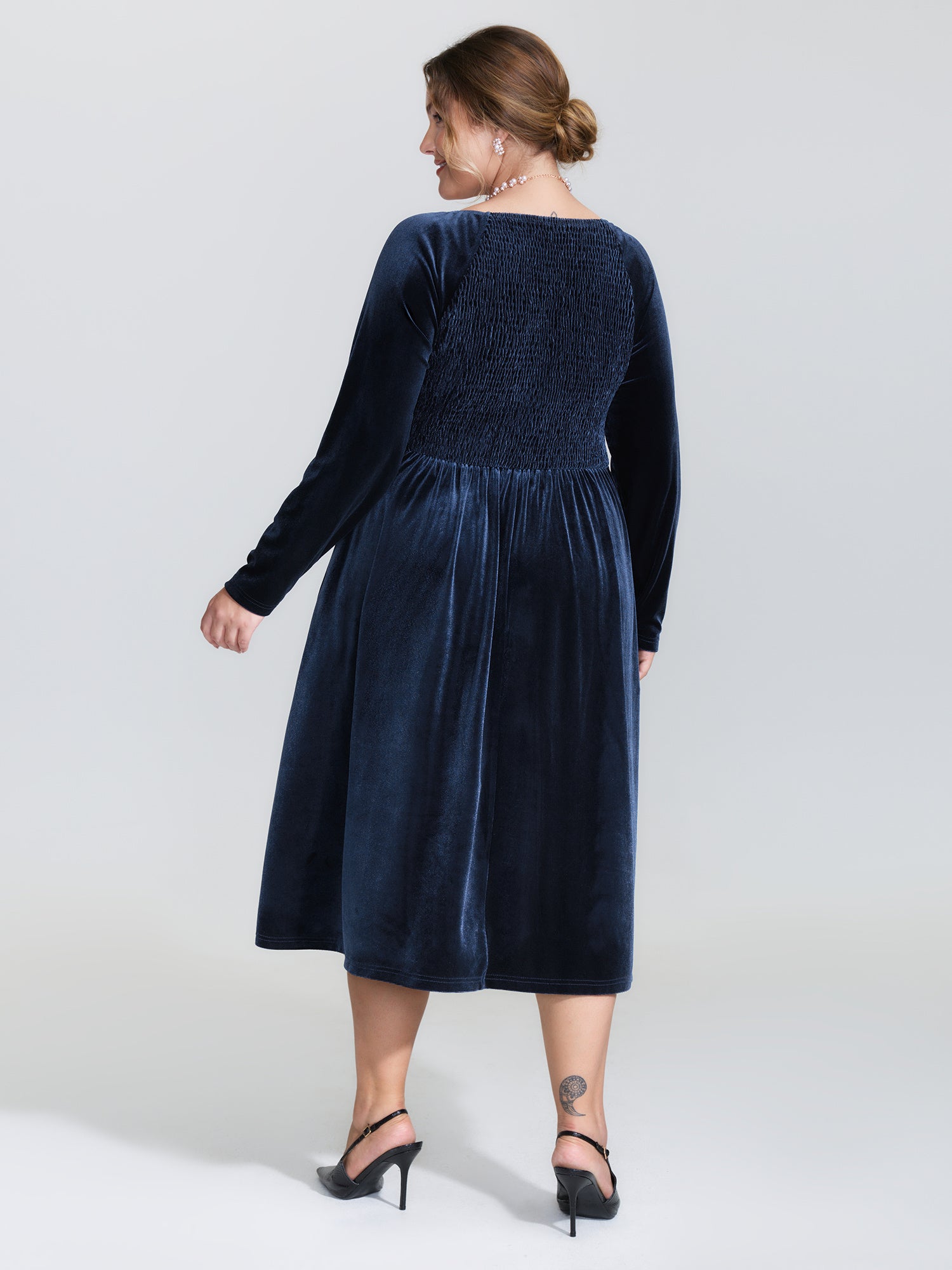 Velvet Lace Trim Stitch Shirred Midi Dress-Sweetccc
