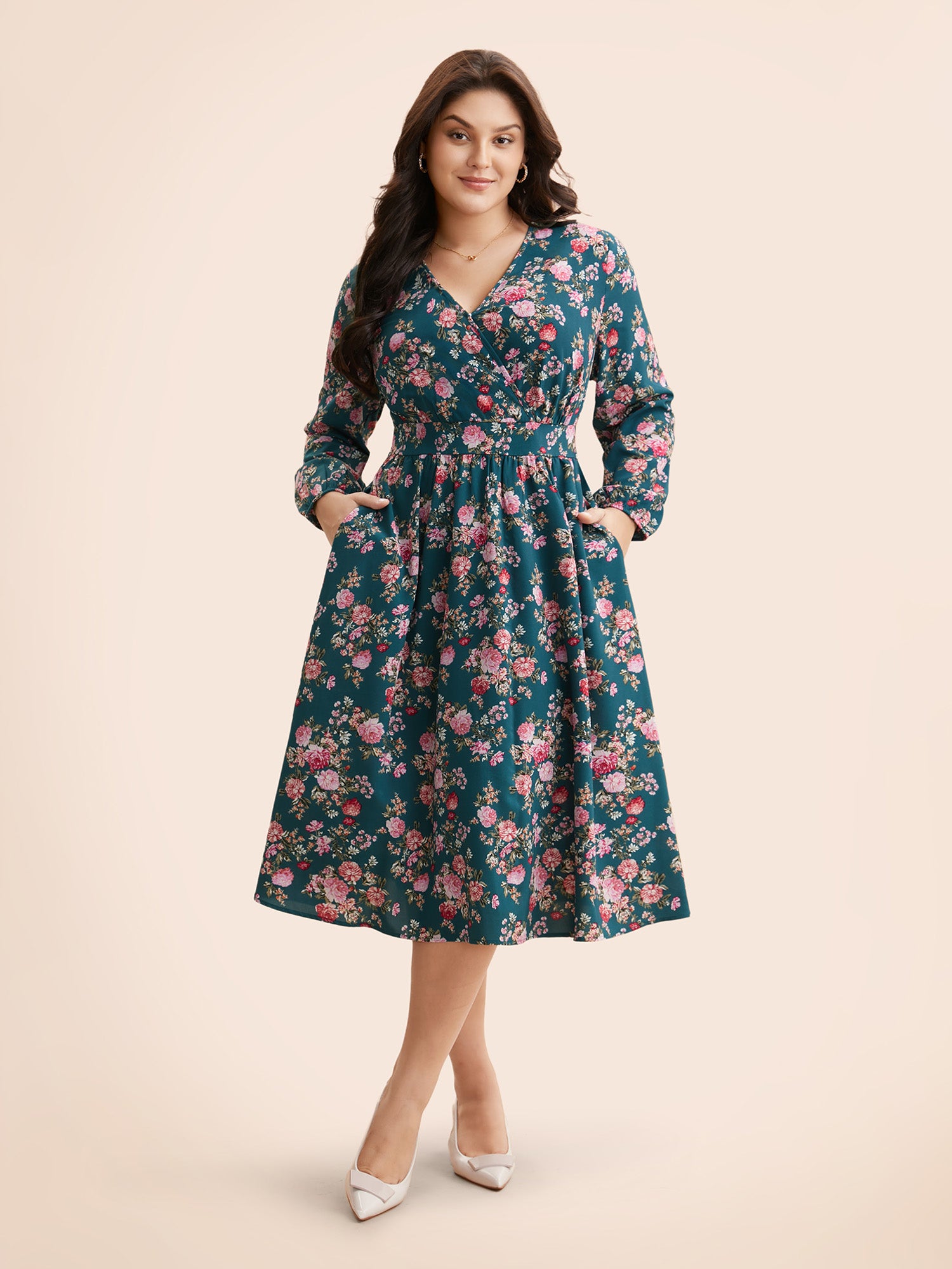 Floral Overlap Collar Gathered Dress-Sweetccc