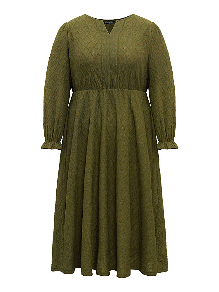 Textured Jacquard Notched Ruffle Sleeve Dress-Sweetccc