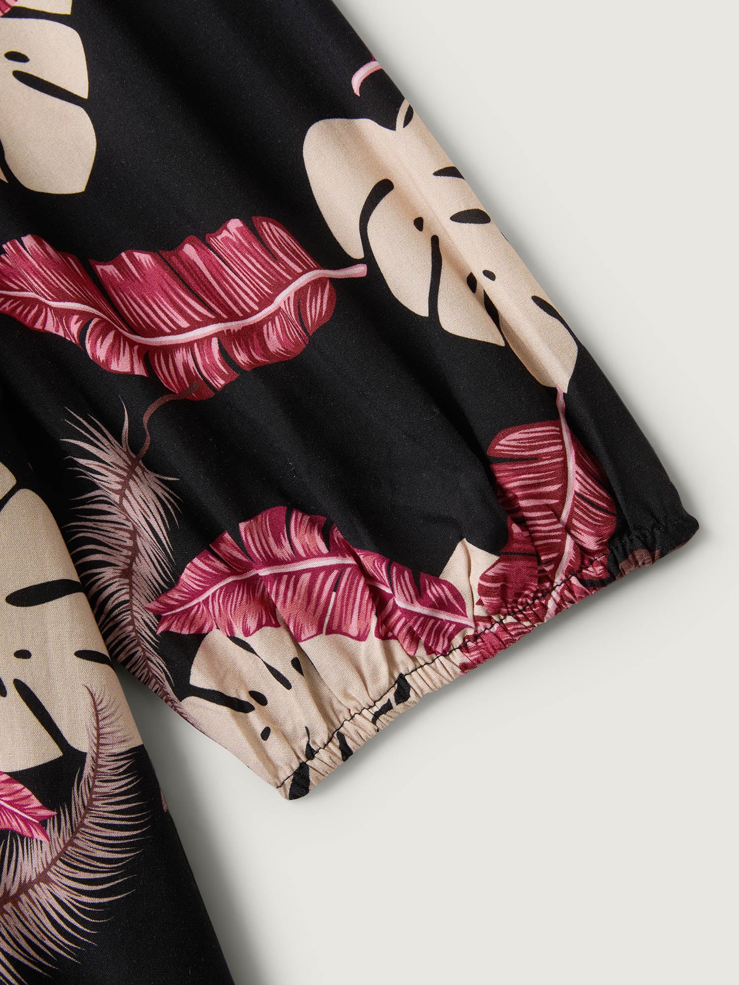 Maple Leaf Print Contrast Neck Maxi Dress-Sweetccc