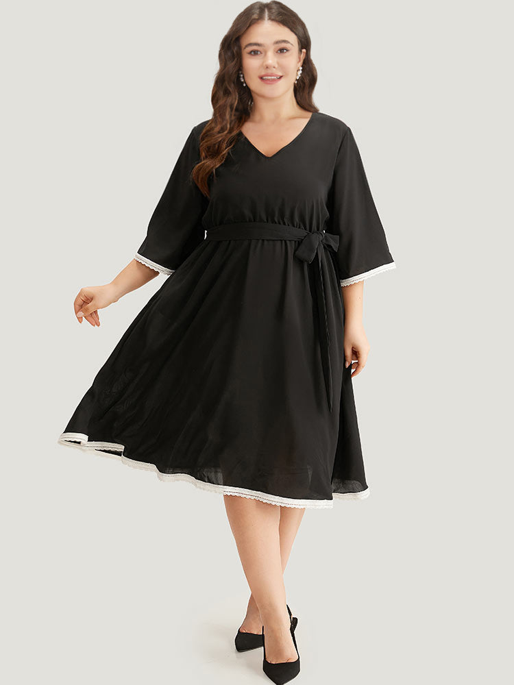 V Neck Pocket Patchwork Contrast Belted Dress-Sweetccc