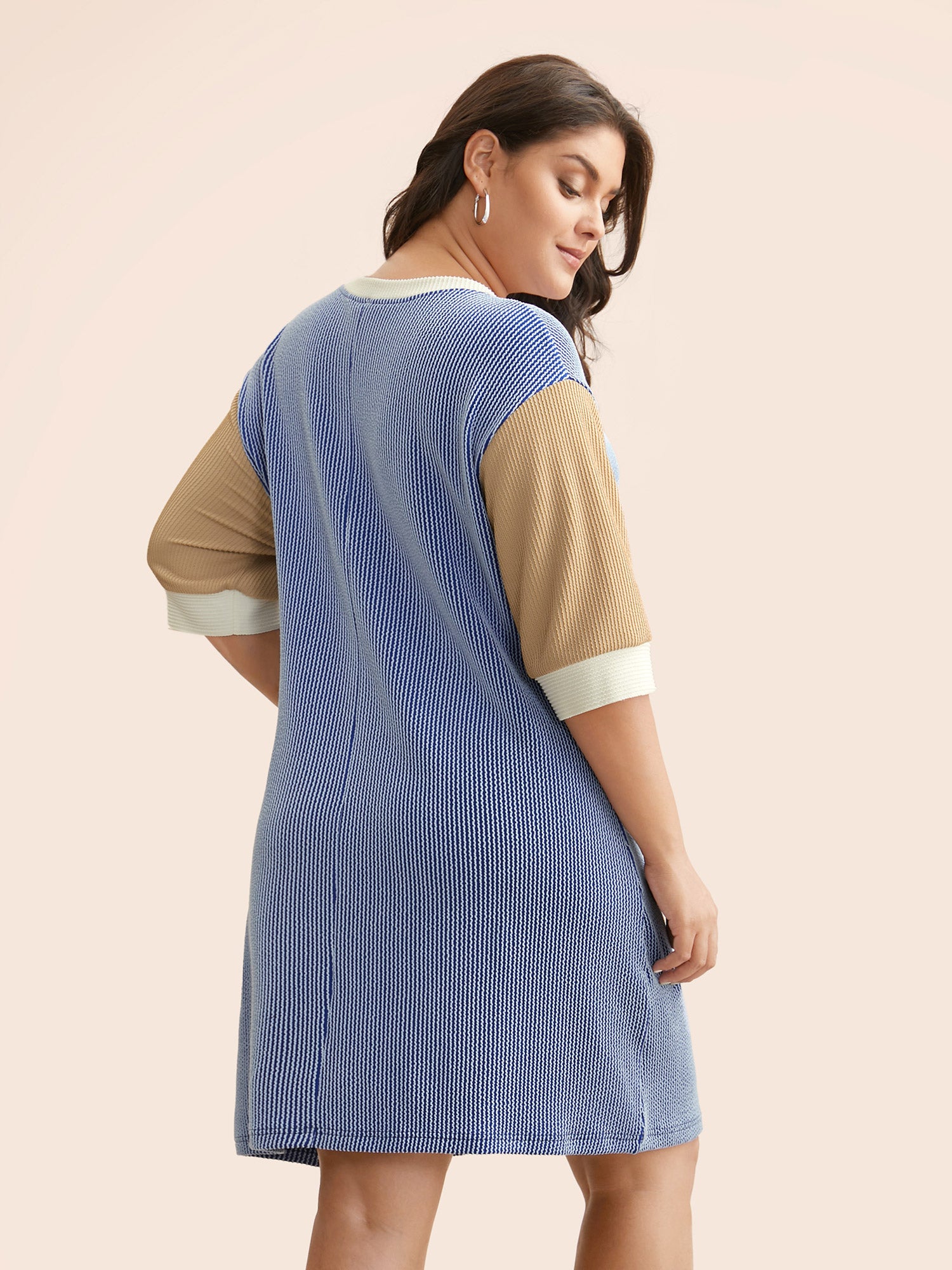 Texture Contrast Patchwork Patched Pocket Dress-Sweetccc